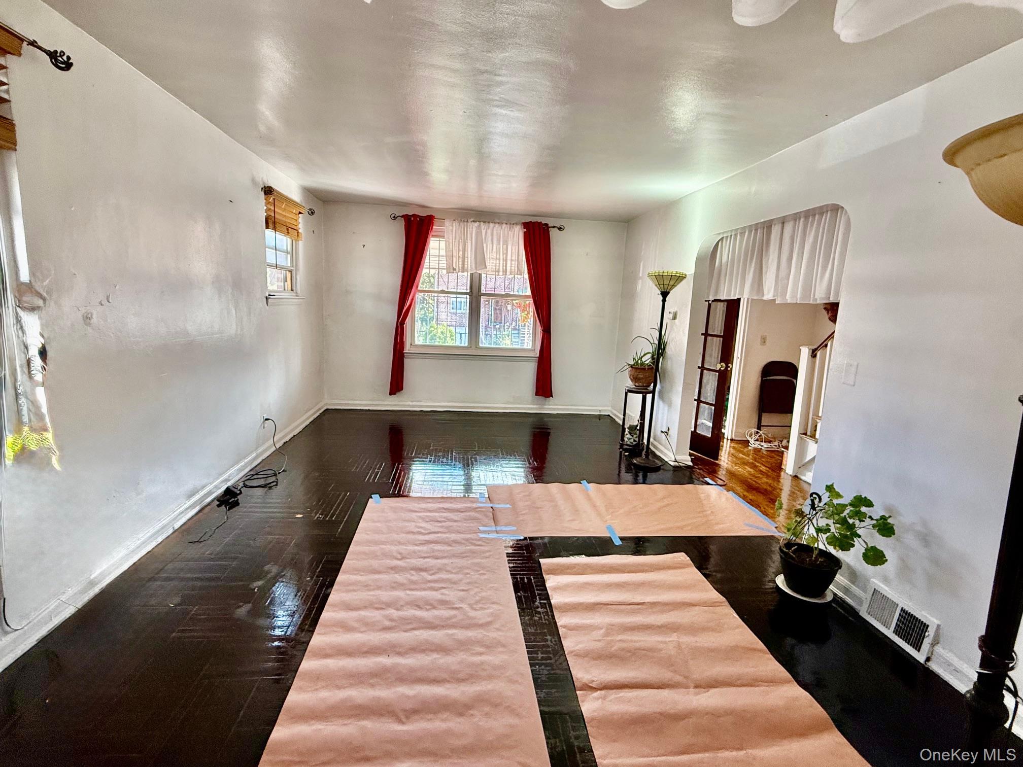 Single Family Duncan  Bronx, NY 10469, MLS-917866-9