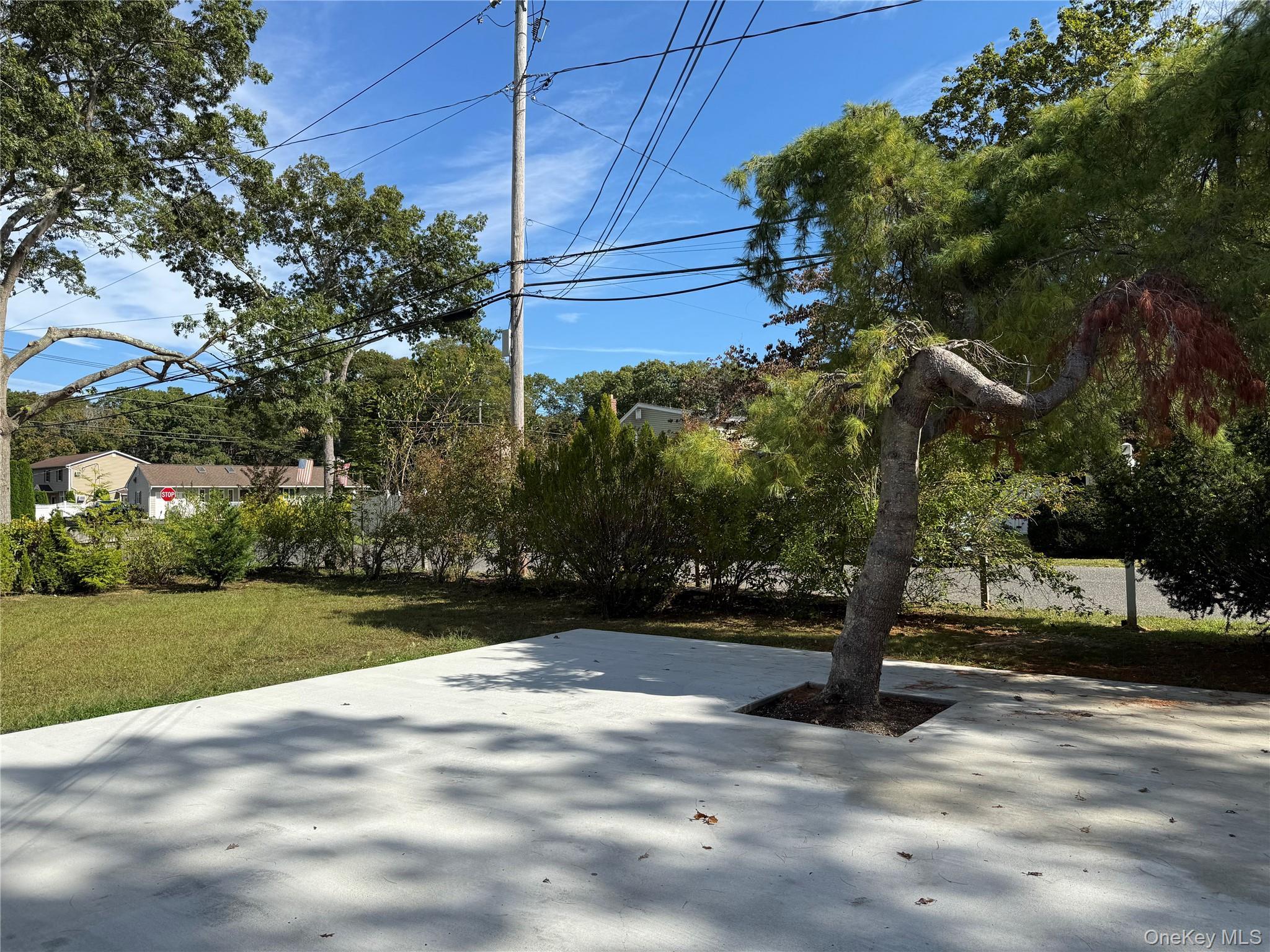 Single Family Forrest Suffolk County, NY 11967, MLS-917874-2