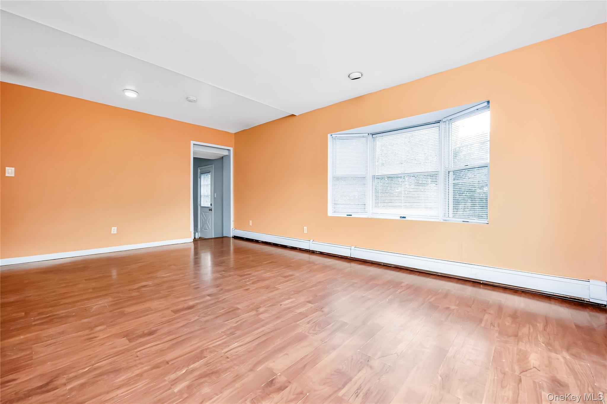 Single Family Woodmont Suffolk County, NY 11738, MLS-917884-11