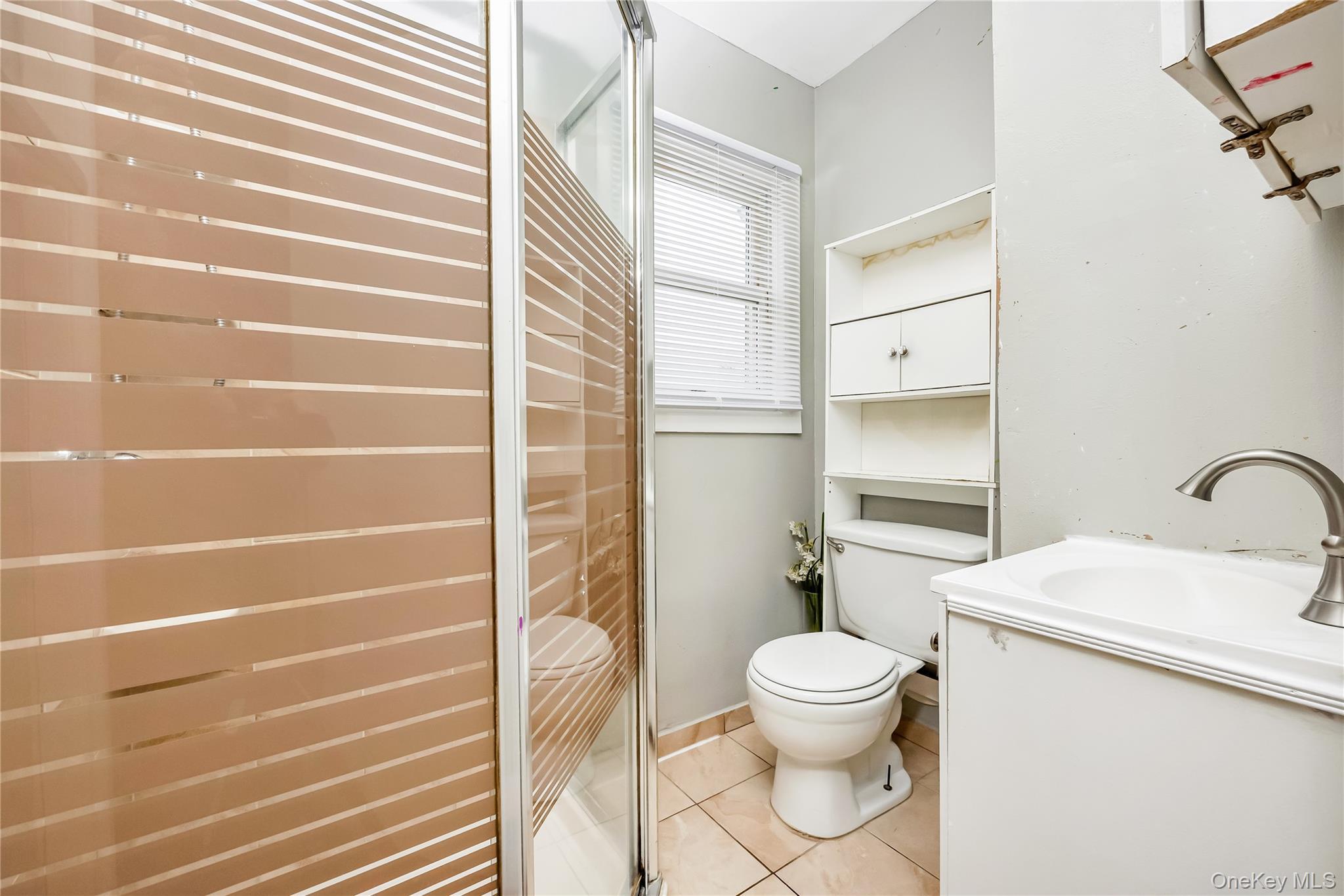 Single Family Woodmont Suffolk County, NY 11738, MLS-917884-12