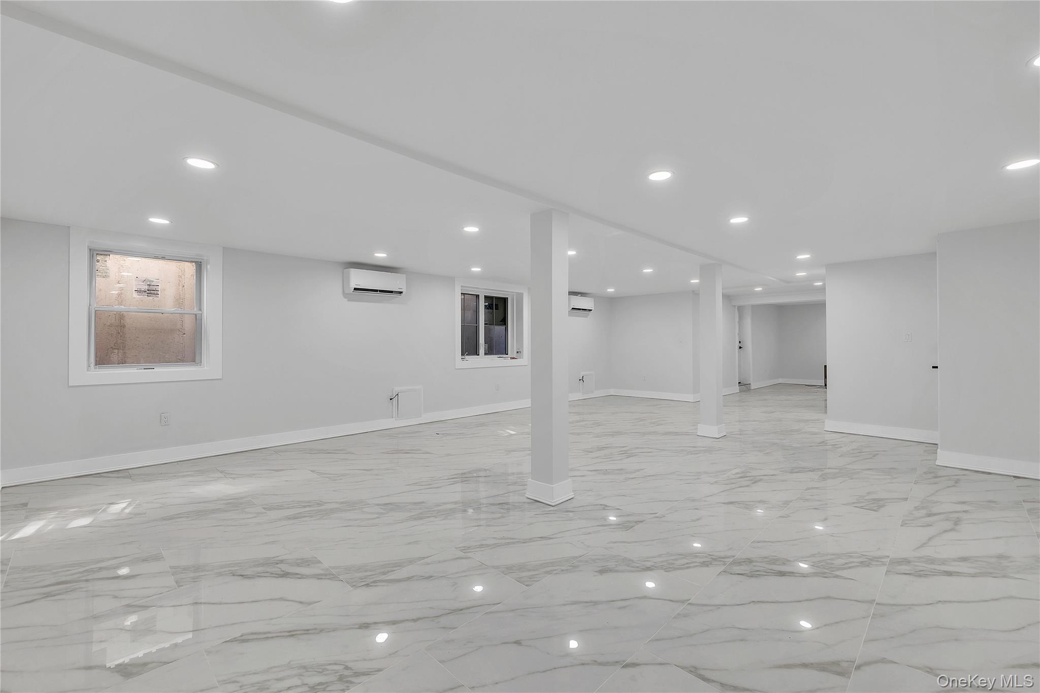 Single Family Carlls Straight Suffolk County, NY 11746, MLS-917892-35