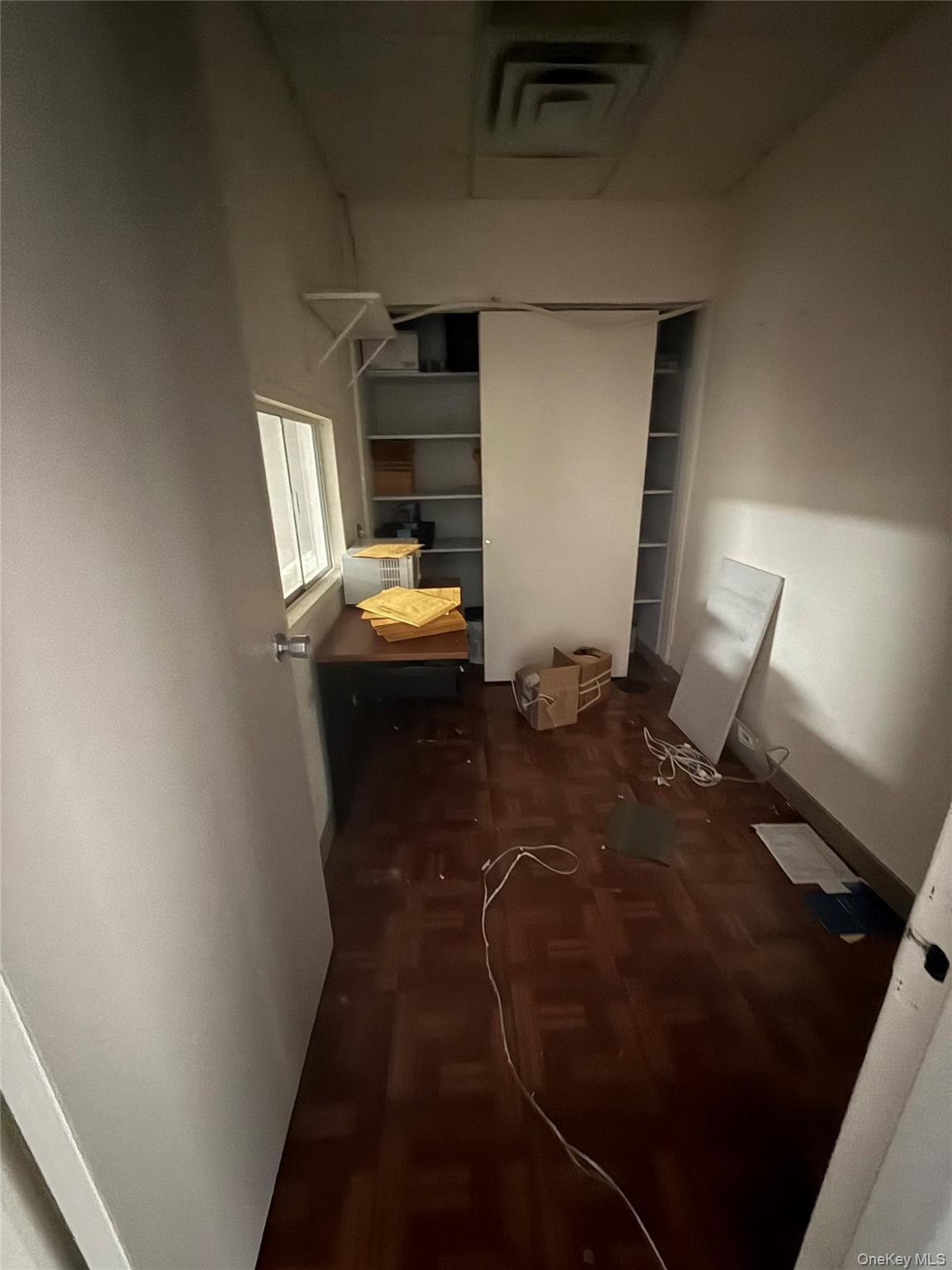 Commercial Lease Williamsbridge  Bronx, NY 10461, MLS-917901-7