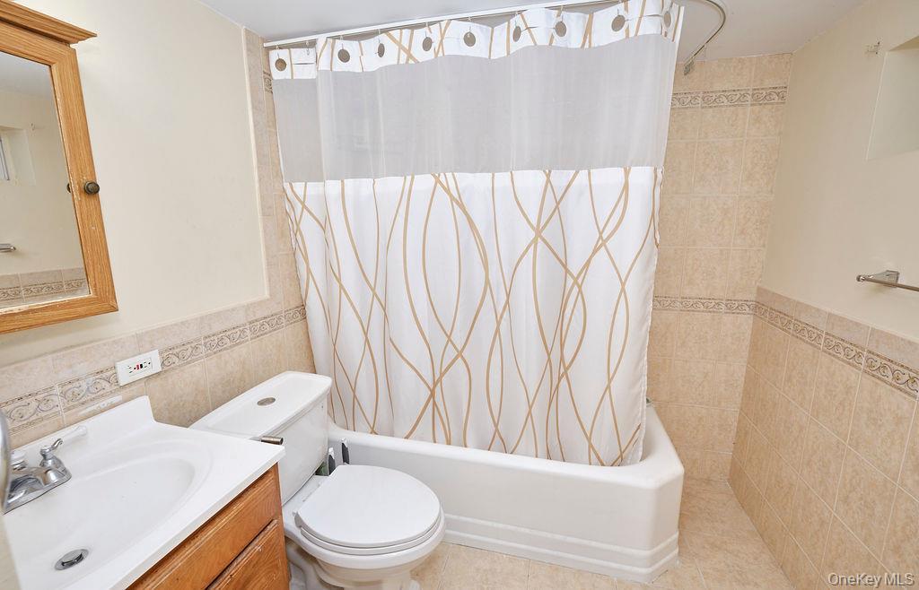 Single Family 87th  Queens, NY 11427, MLS-917950-15