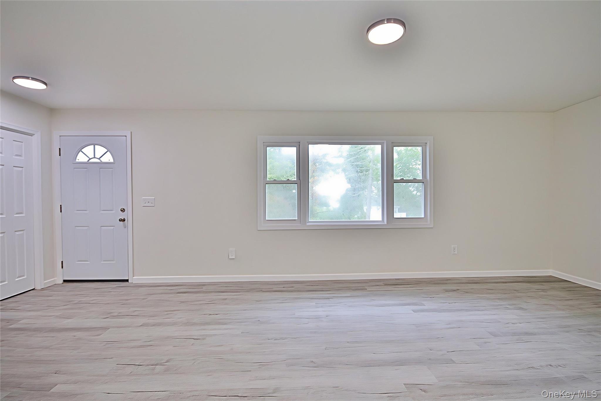 Single Family Bullet Hole  Putnam County, NY 12563, MLS-917965-11