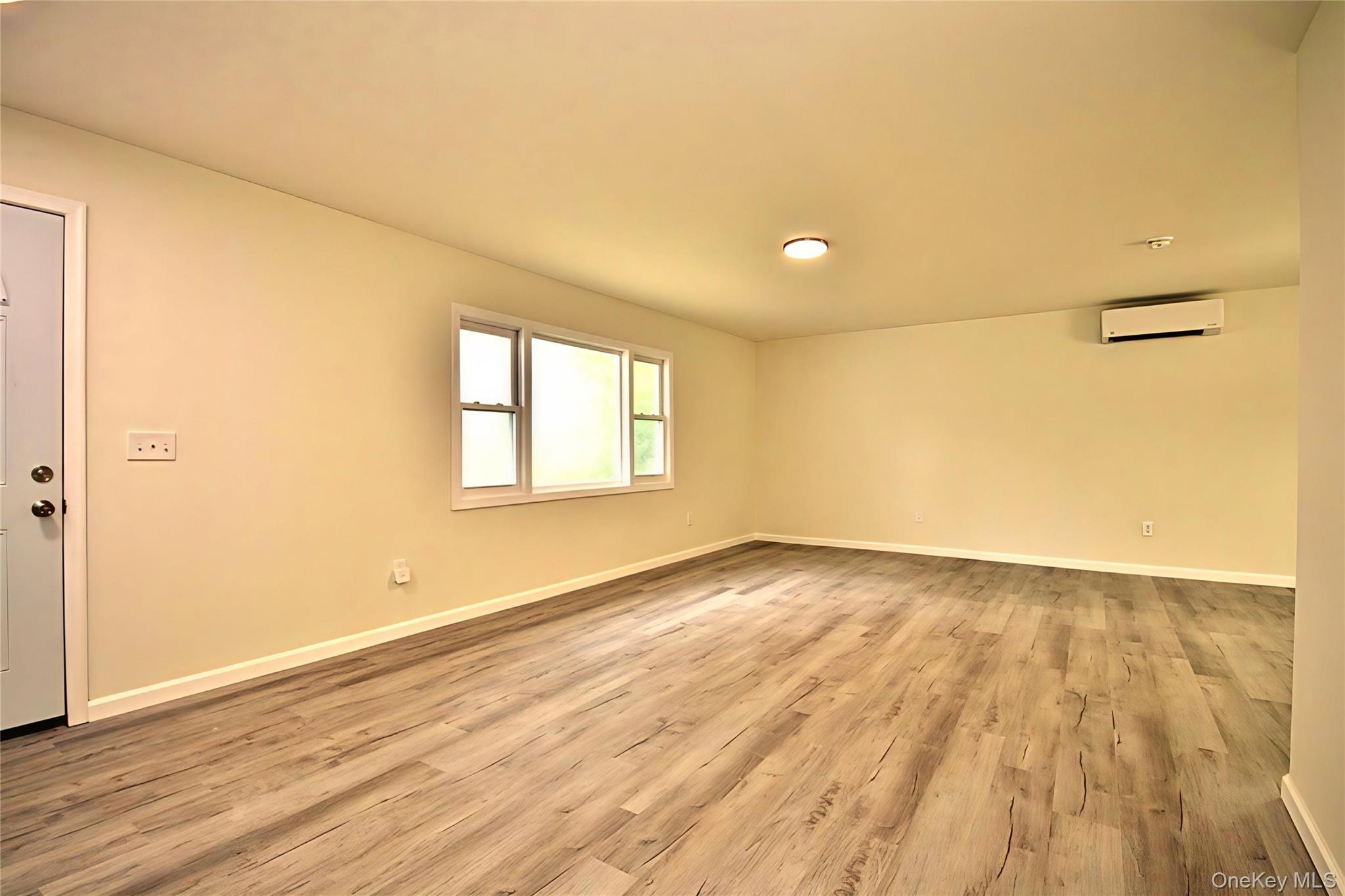 Single Family Bullet Hole  Putnam County, NY 12563, MLS-917965-13