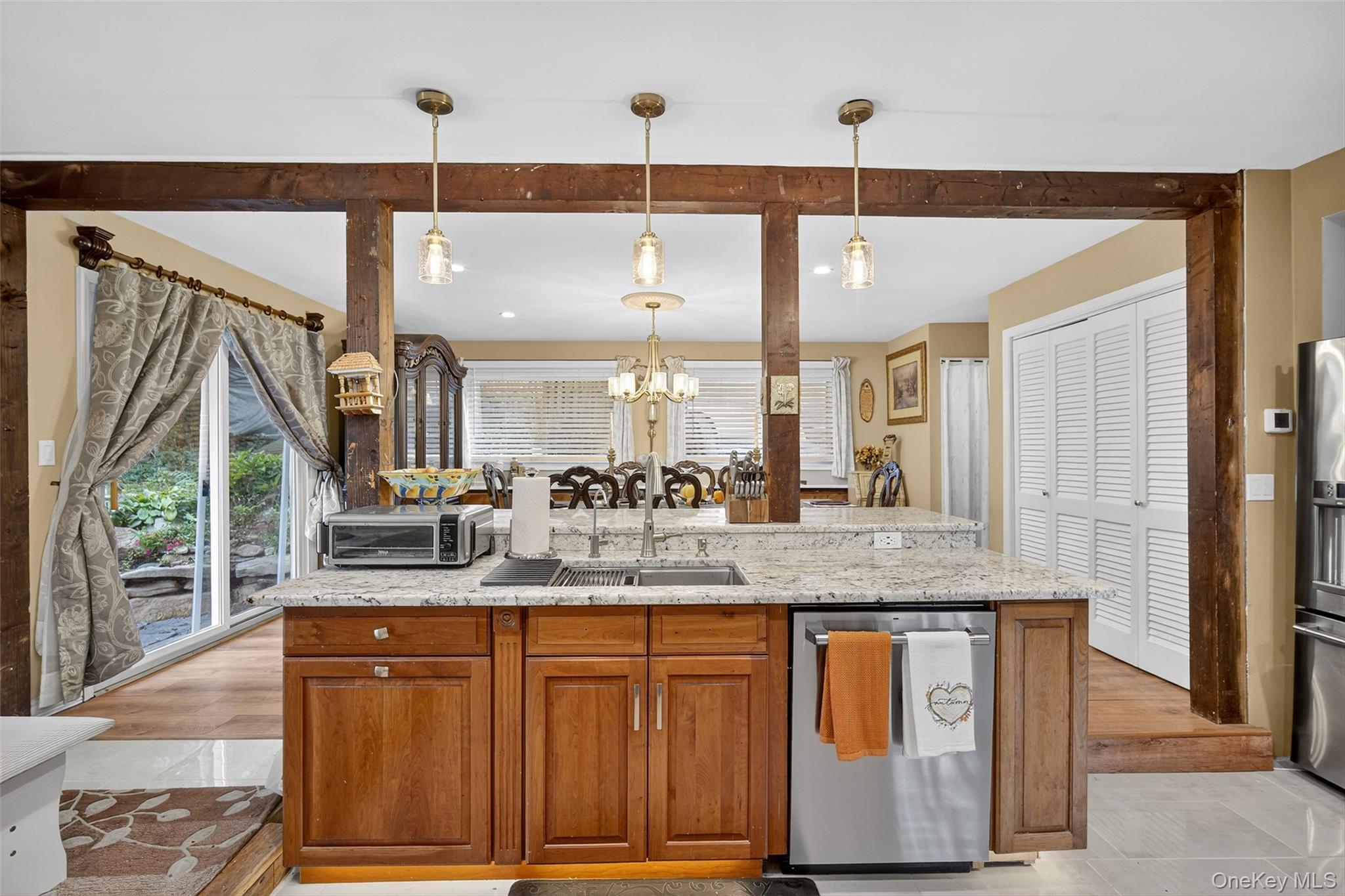 Single Family Lakeshore  Putnam County, NY 10512, MLS-917971-15