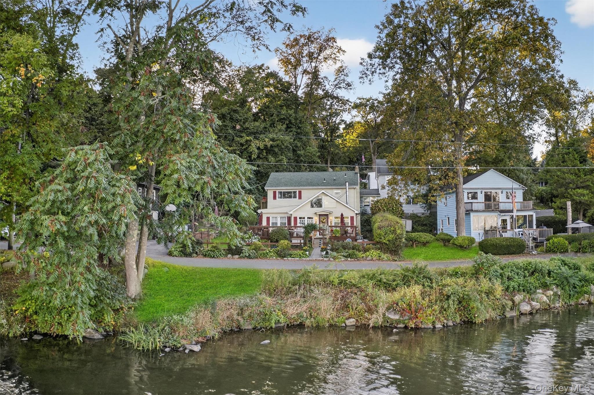 Single Family Lakeshore  Putnam County, NY 10512, MLS-917971-2