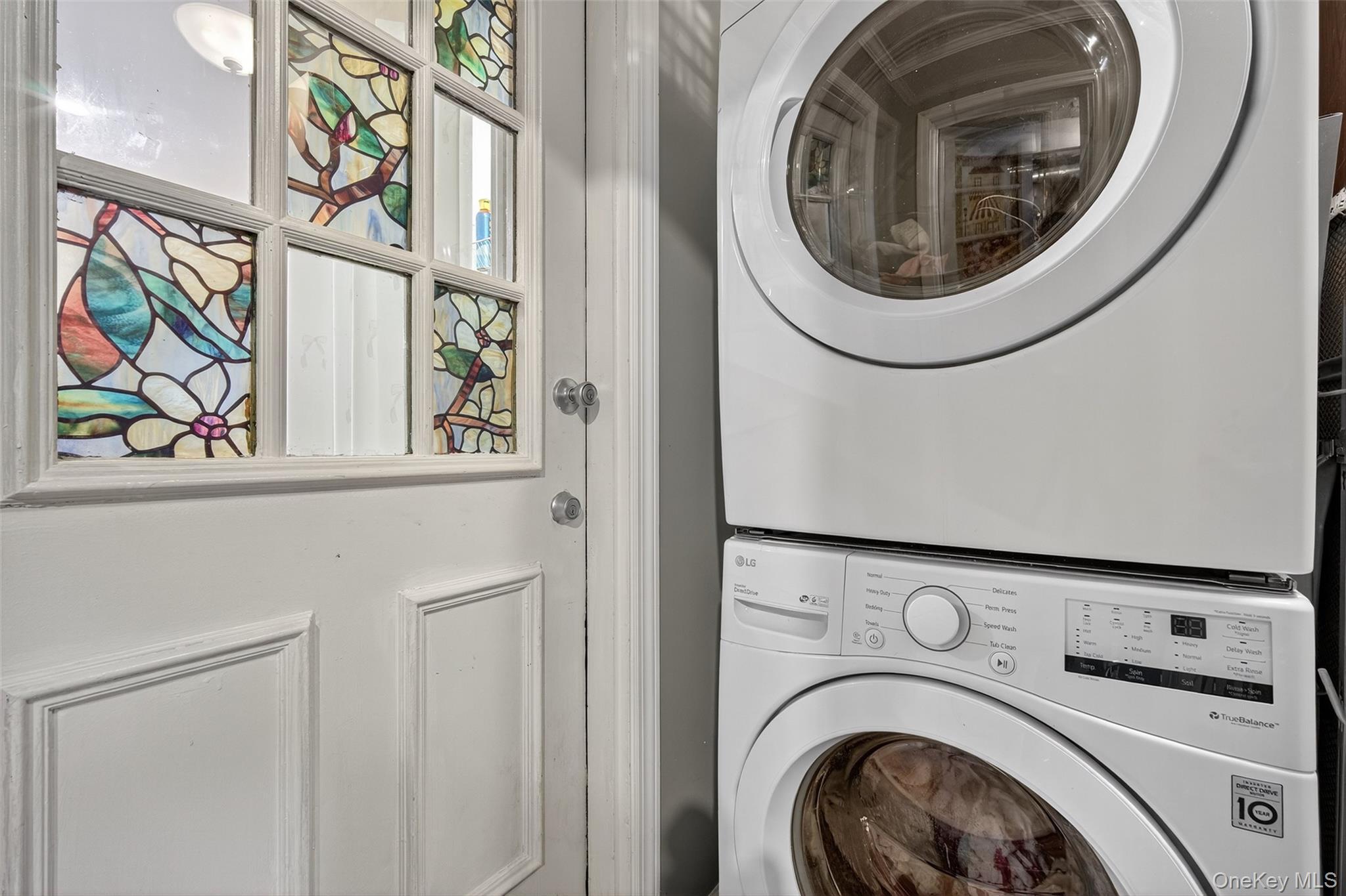 Single Family Lakeshore  Putnam County, NY 10512, MLS-917971-24