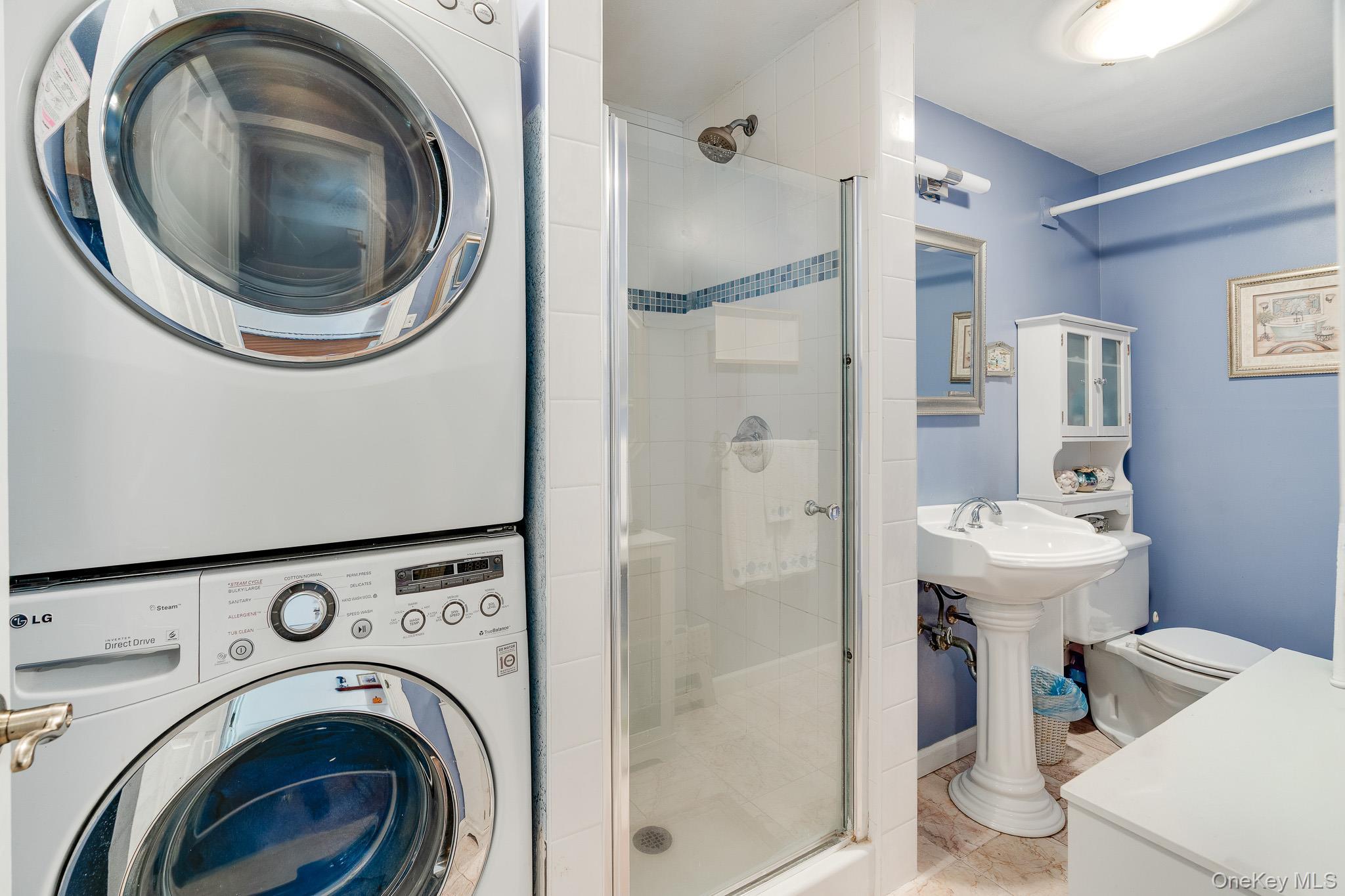 Single Family Raker  Dutchess County, NY 12603, MLS-917984-19