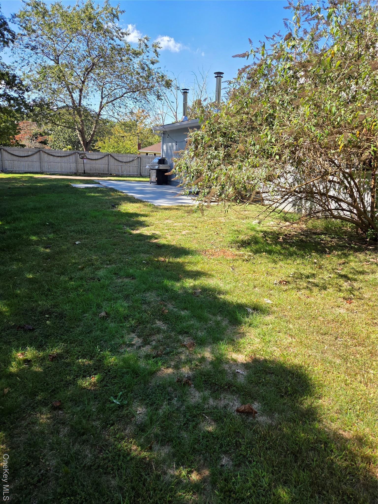 Single Family Drive Suffolk County, NY 11967, MLS-917987-16