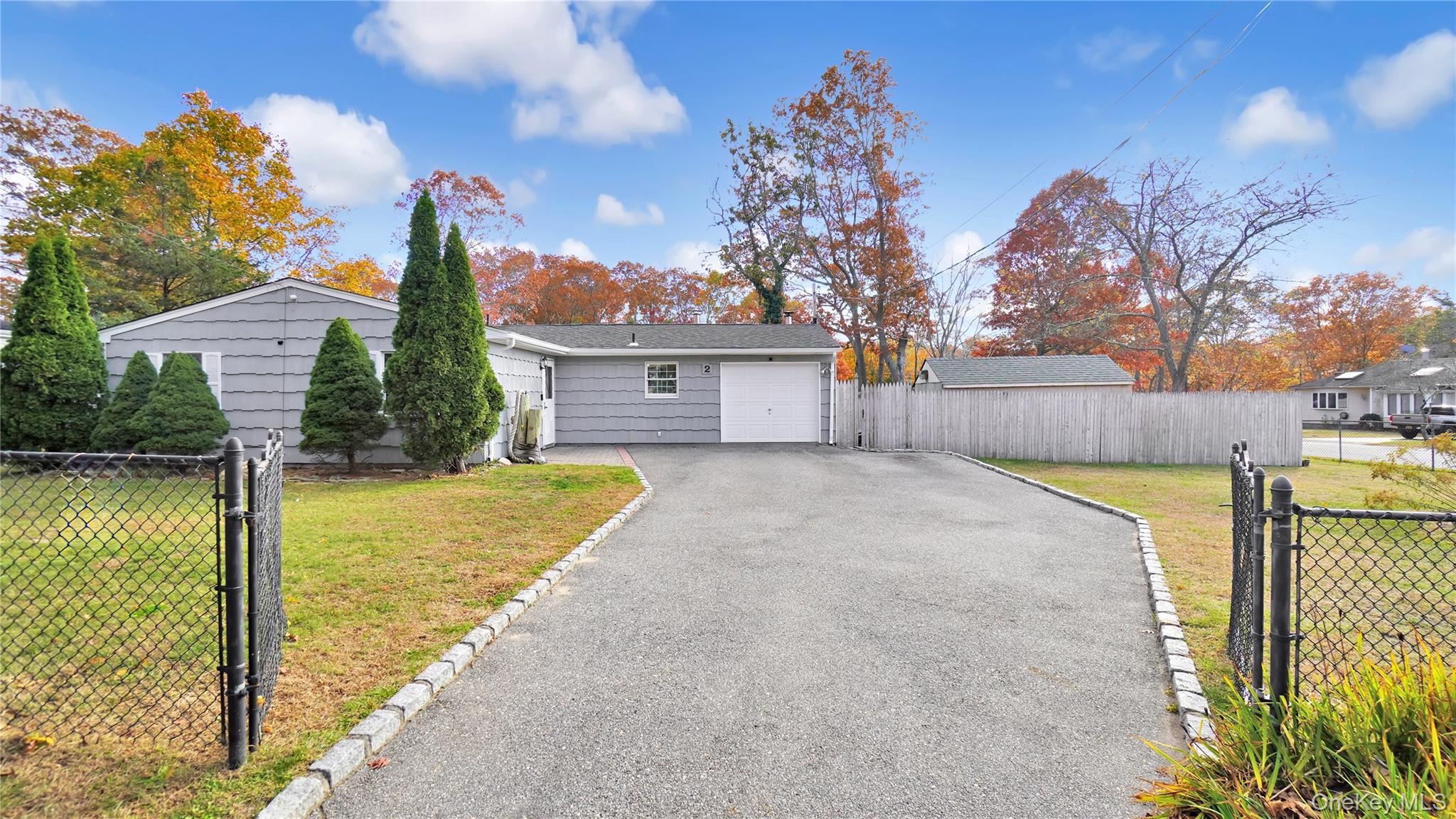 Single Family Drive Suffolk County, NY 11967, MLS-917987-23