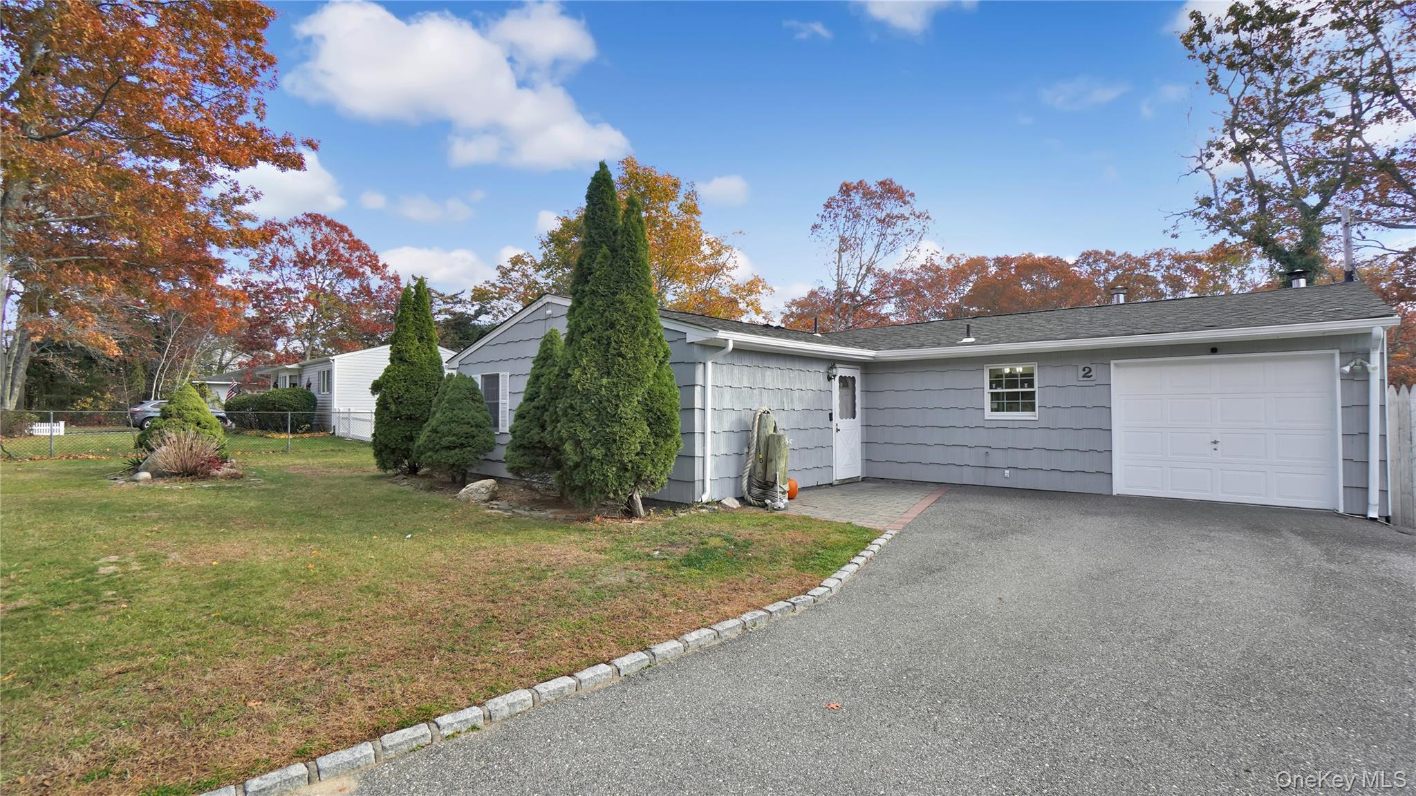 Single Family Drive Suffolk County, NY 11967, MLS-917987-24