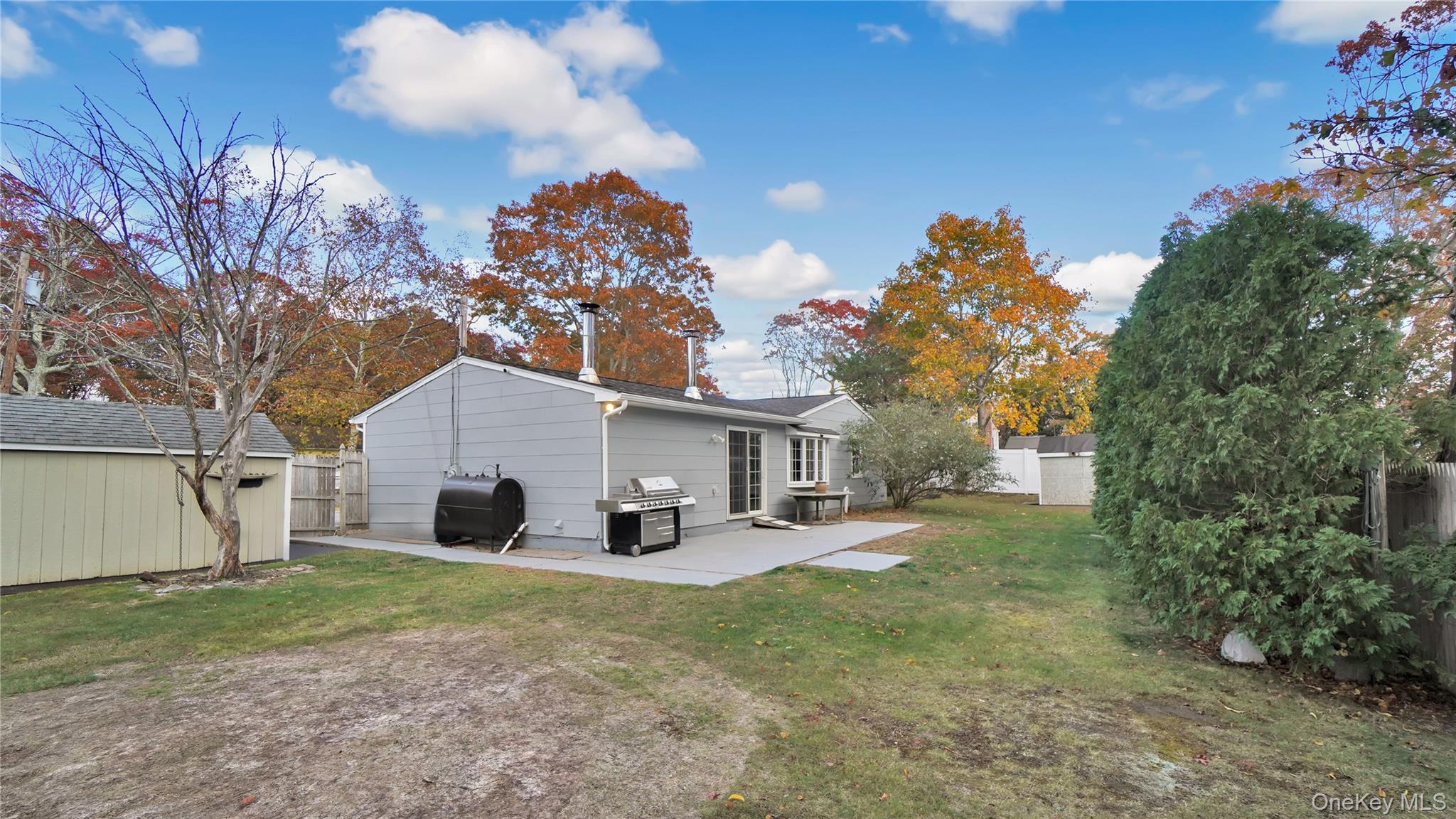 Single Family Drive  Suffolk County, NY 11967, MLS-917987-28