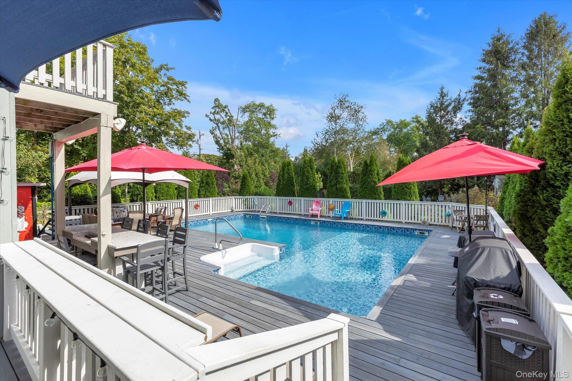 Single Family Eileen Suffolk County, NY 11947, MLS-917992-18