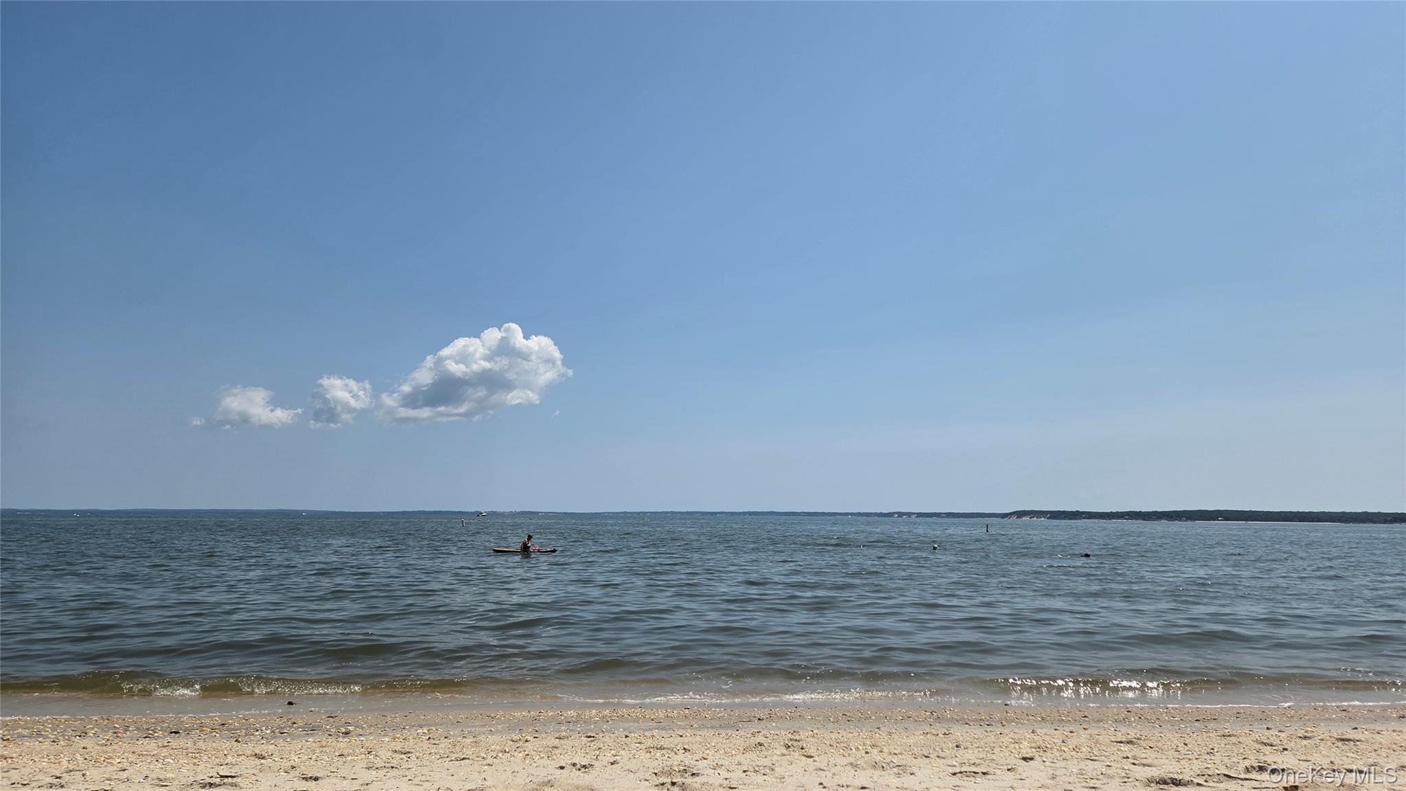 Single Family Eileen Suffolk County, NY 11947, MLS-917992-25