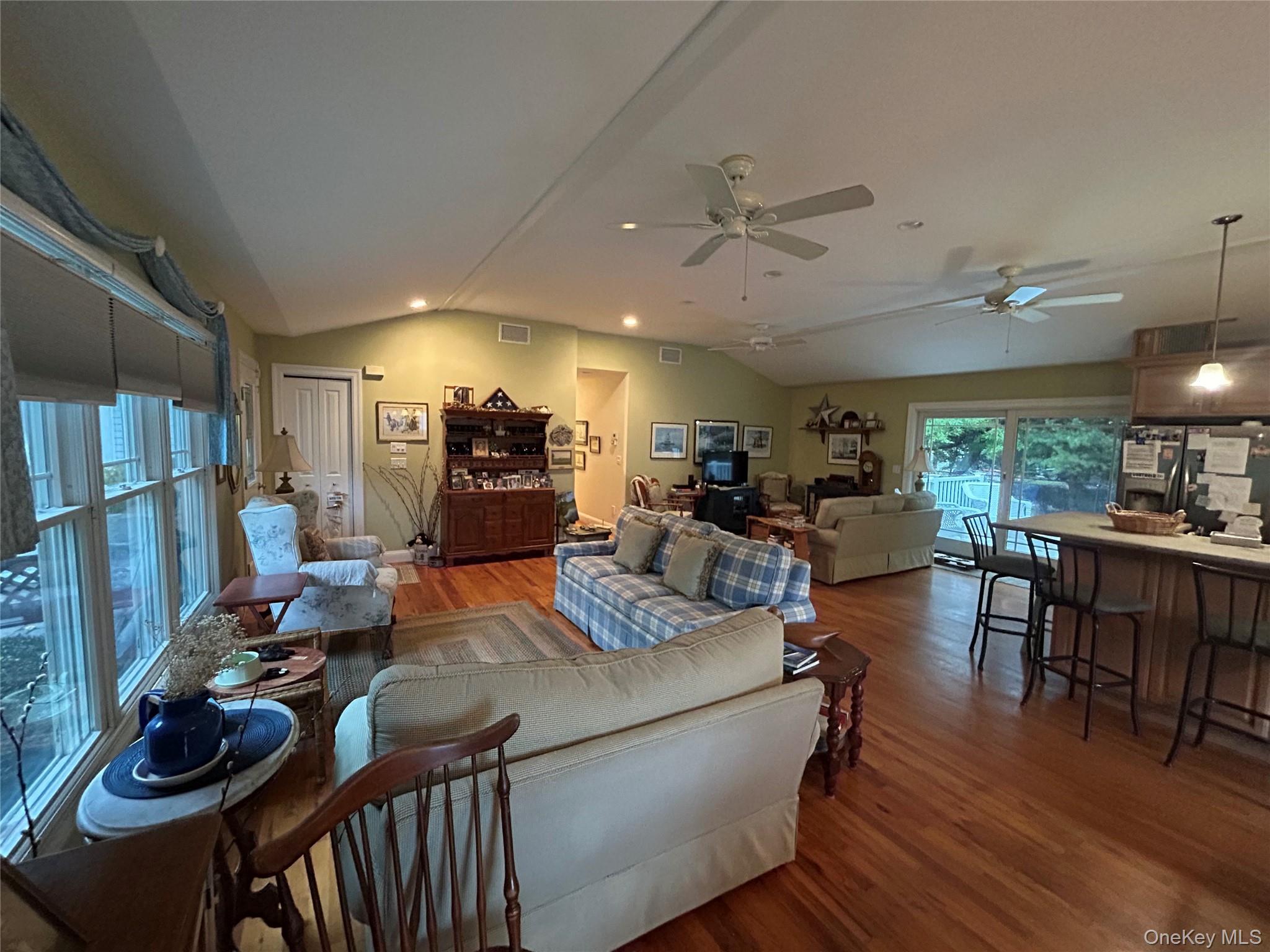 Single Family Gillette Suffolk County, NY 11939, MLS-918036-10