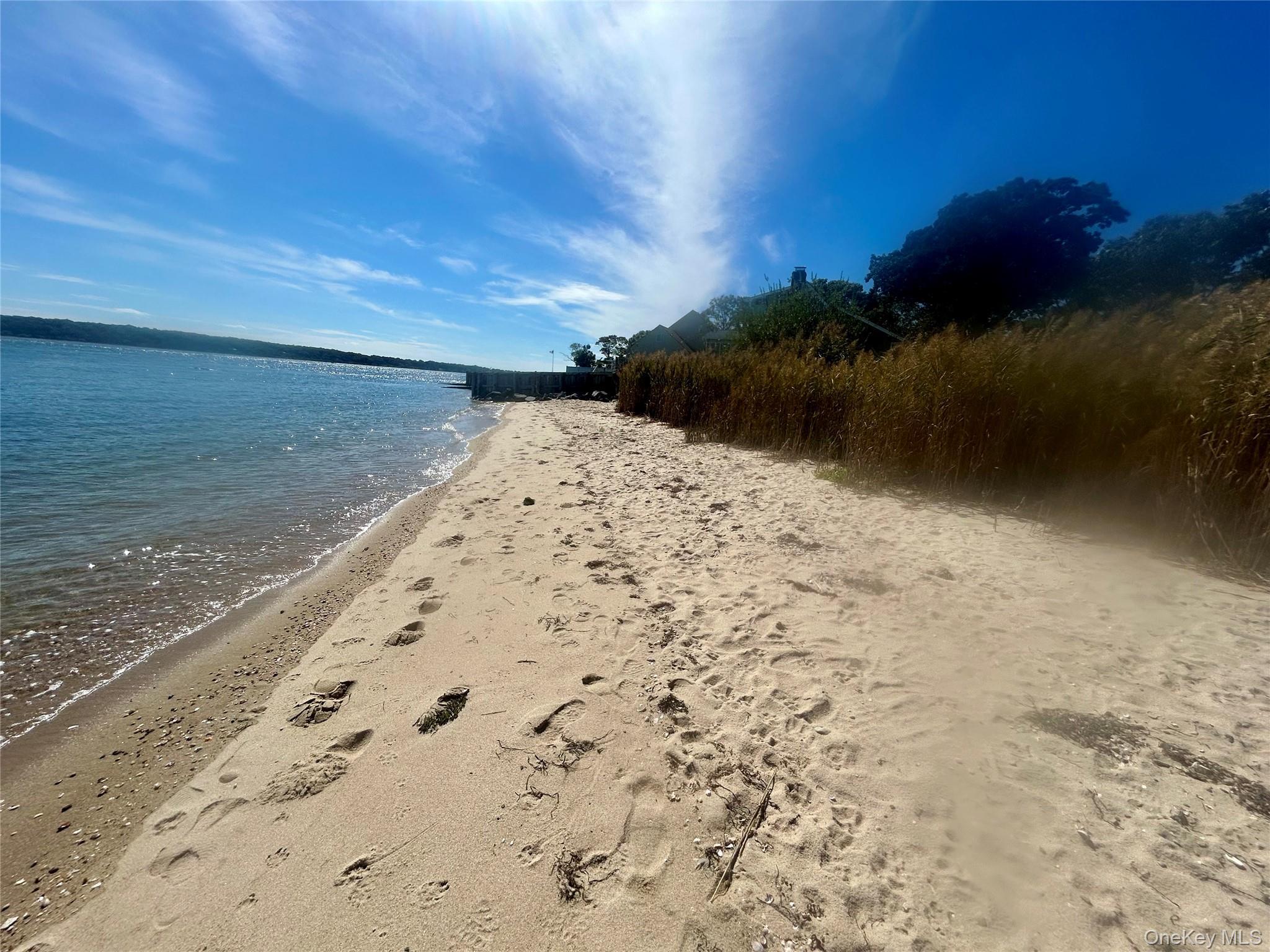 Single Family Gillette Suffolk County, NY 11939, MLS-918036-7