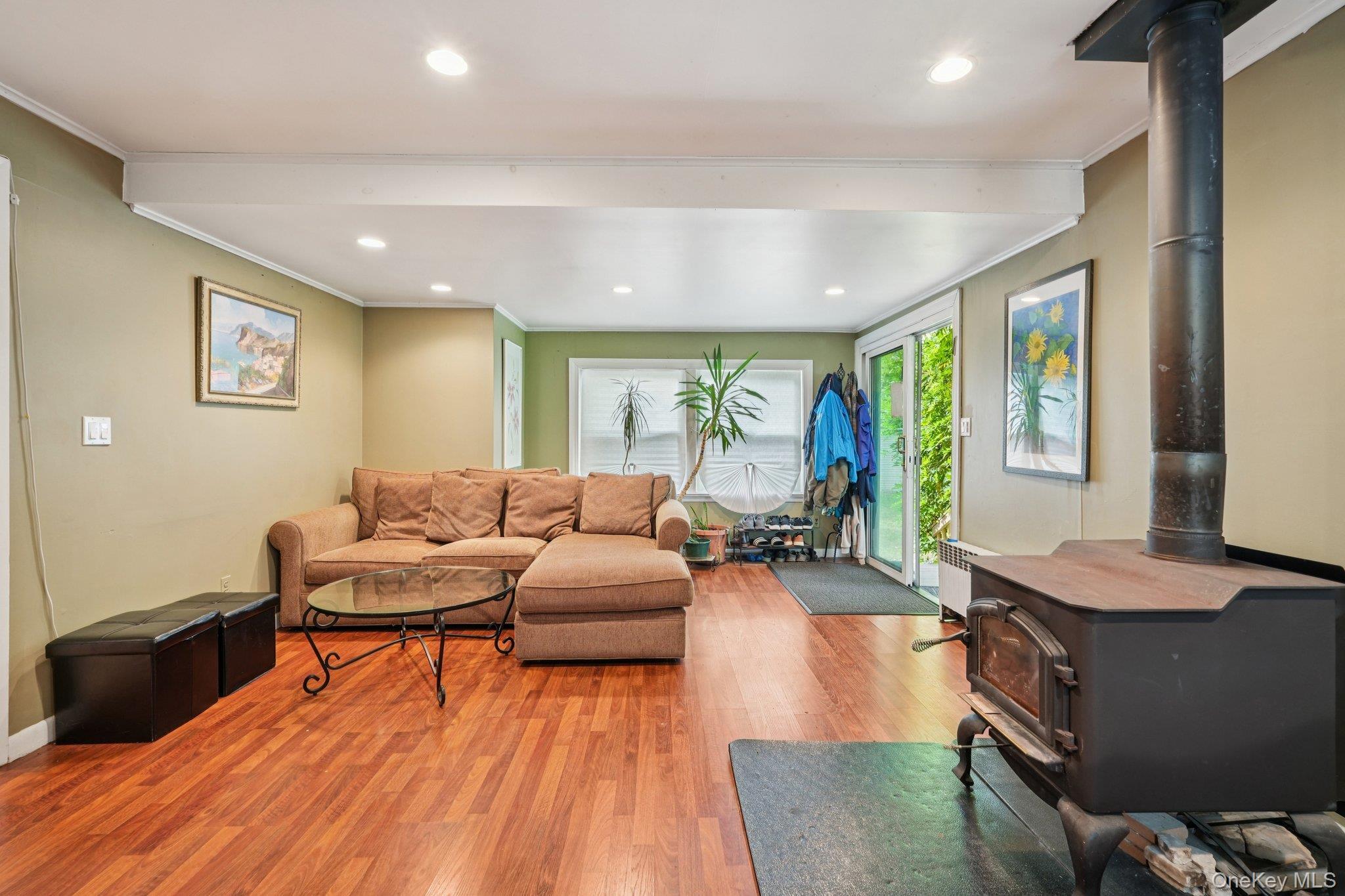 Single Family Maple  Rockland County, NY 10901, MLS-918042-22