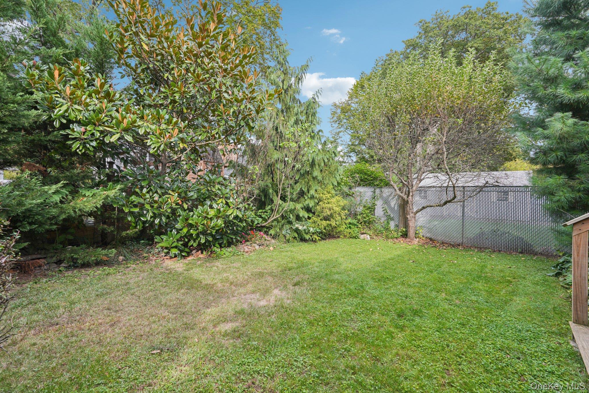 Single Family Maple  Rockland County, NY 10901, MLS-918042-45