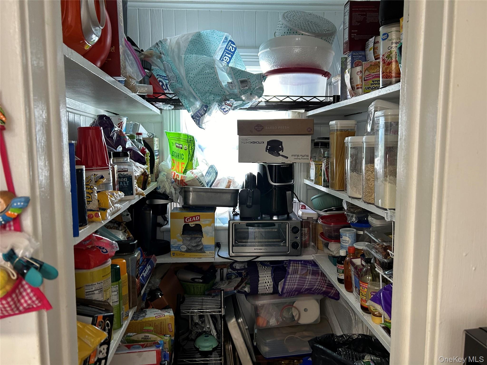 Single Family Sweezy Suffolk County, NY 11901, MLS-918063-13