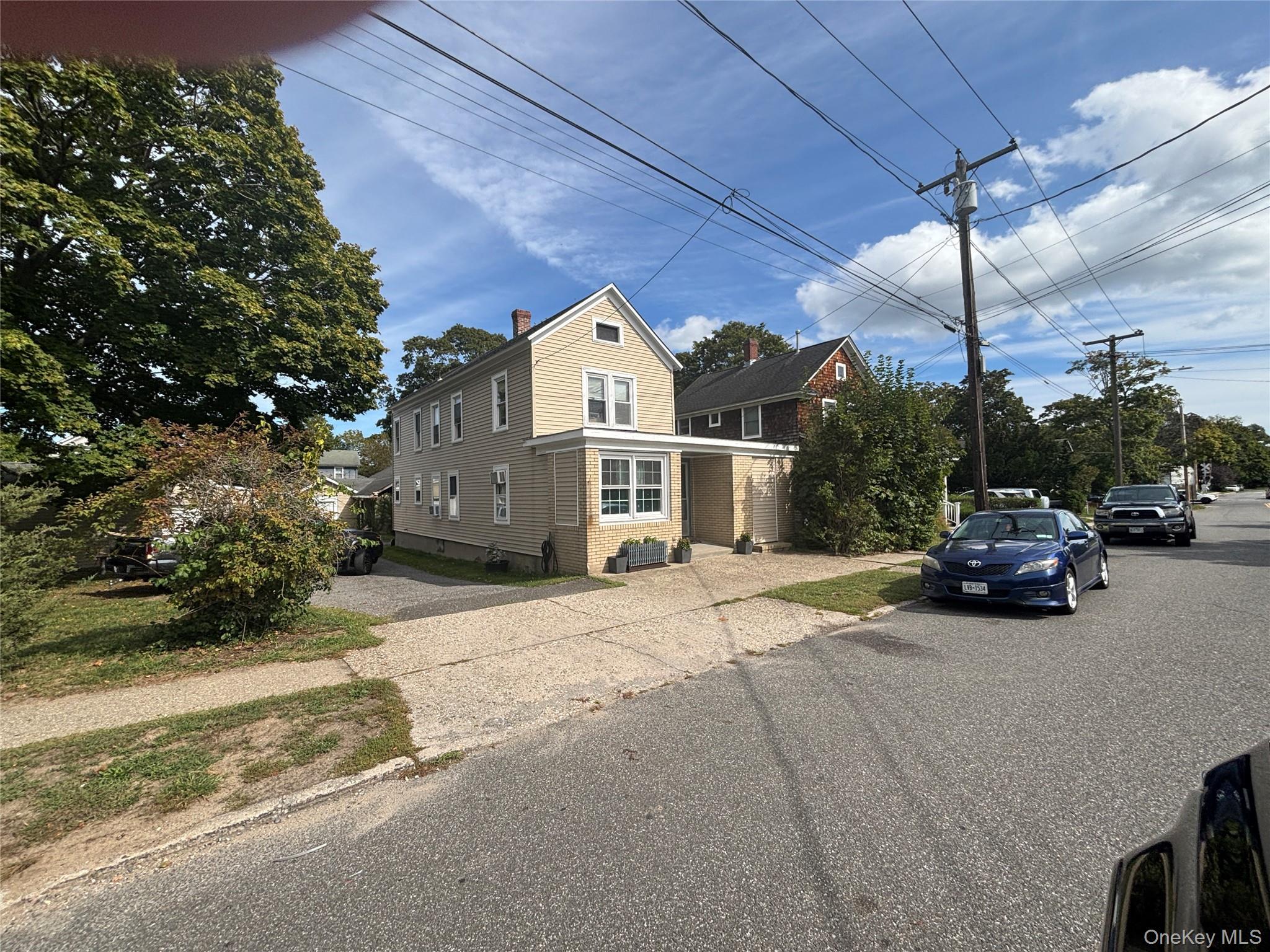 Single Family Sweezy Suffolk County, NY 11901, MLS-918063-3