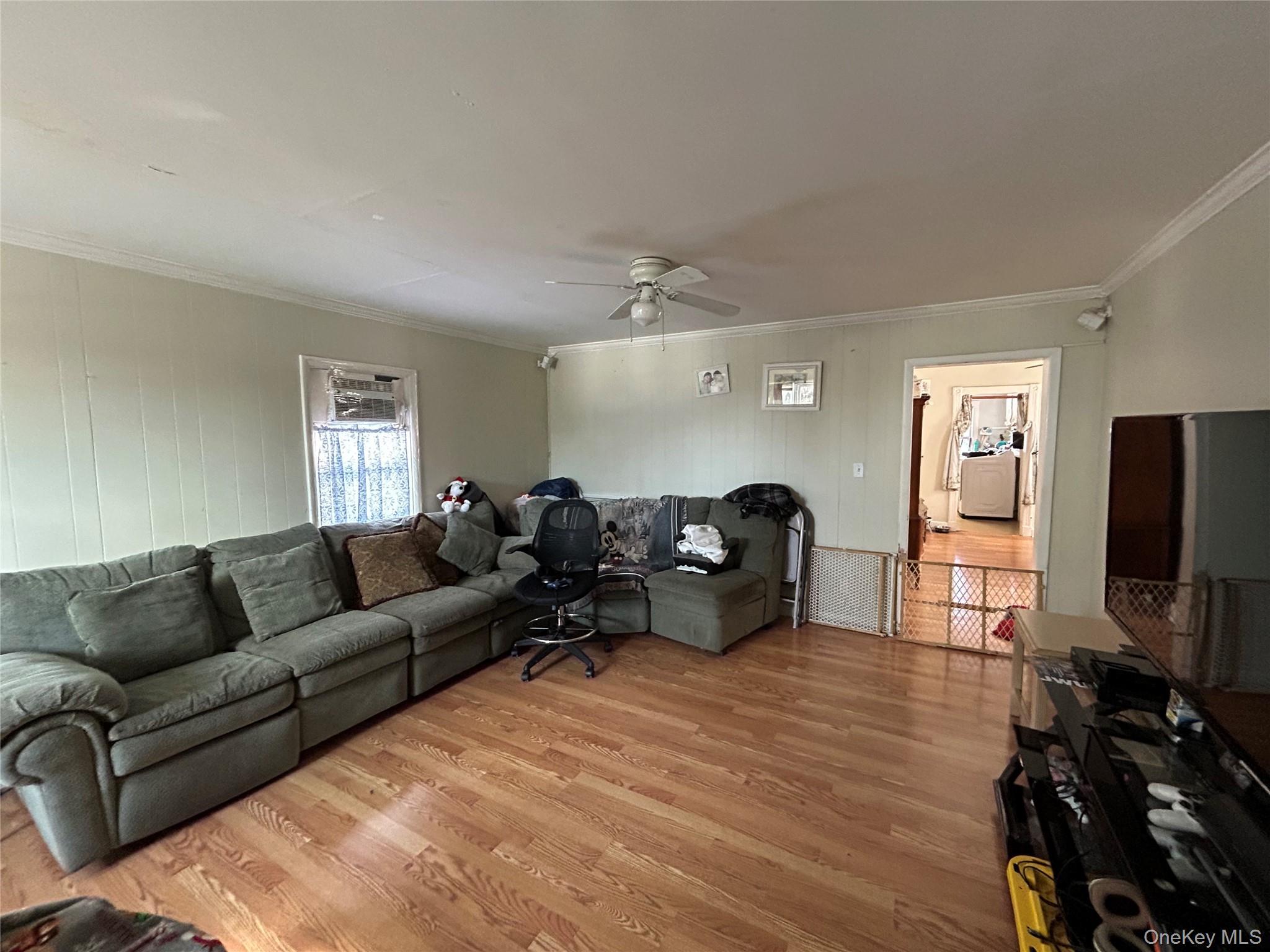 Single Family Sweezy Suffolk County, NY 11901, MLS-918063-5