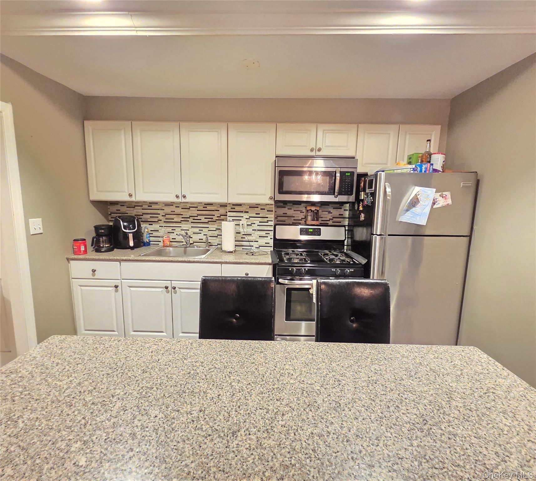 Single Family Fish  Bronx, NY 10469, MLS-918070-20