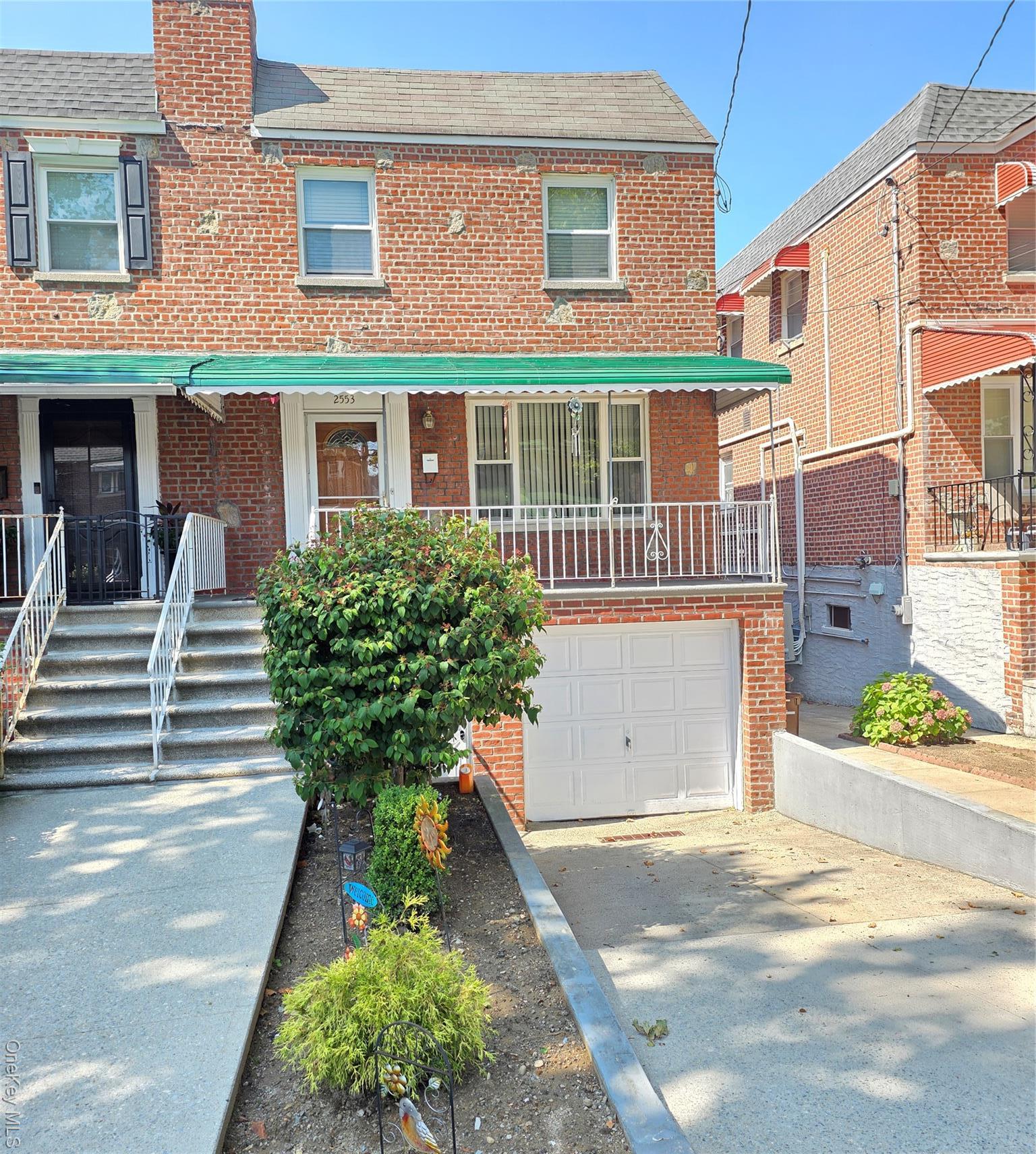 Single Family Fish  Bronx, NY 10469, MLS-918070-22