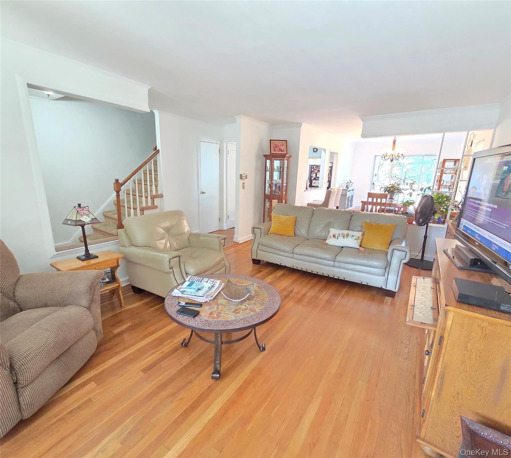 Single Family Fish  Bronx, NY 10469, MLS-918070-3