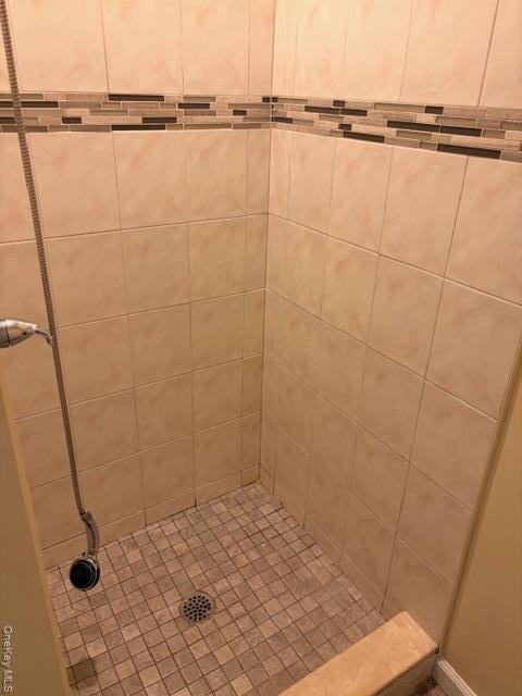 Single Family Hasbrouck  Orange County, NY 12550, MLS-918078-9