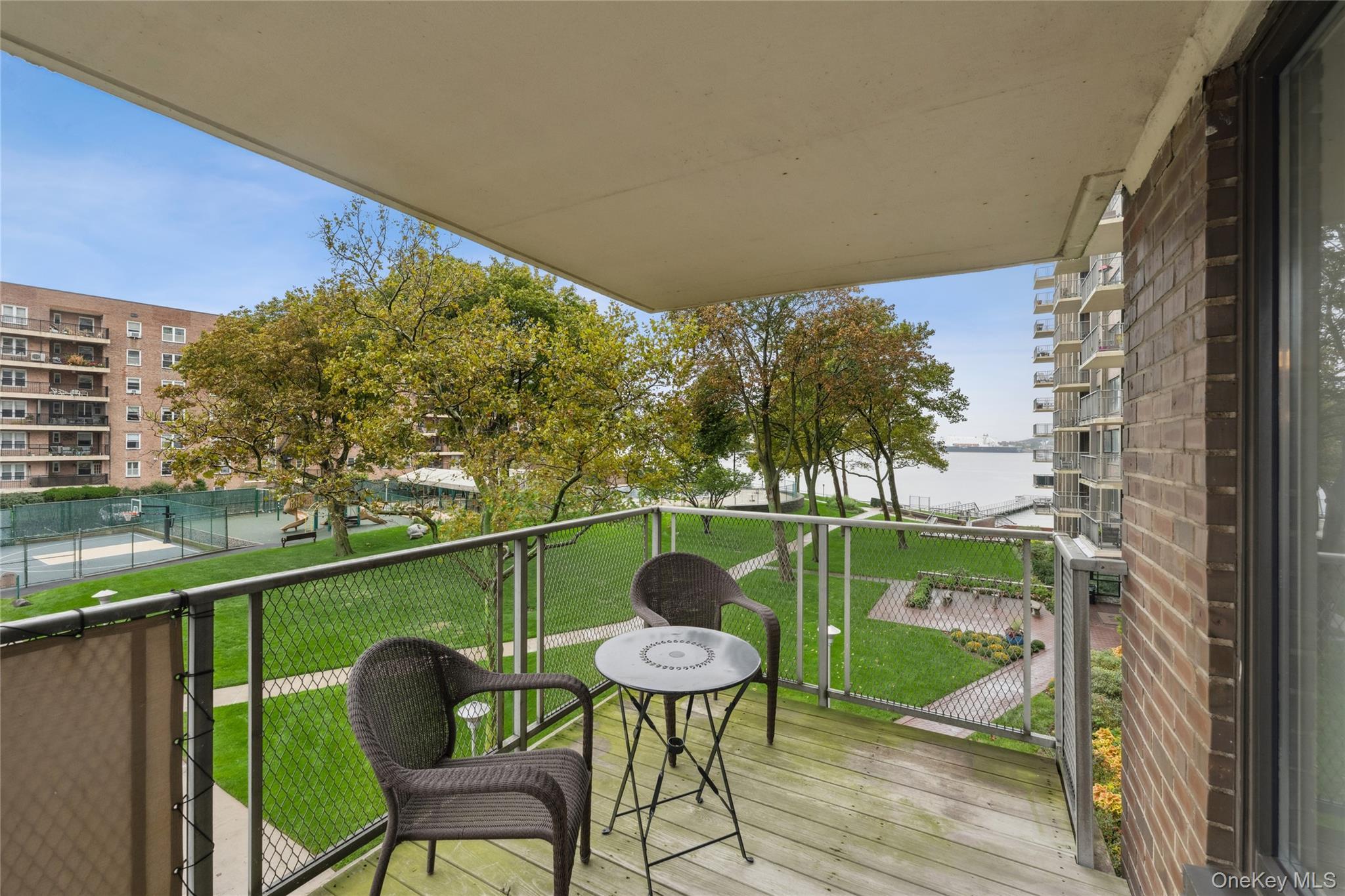 Coop Powells Cove  Queens, NY 11357, MLS-918079-21