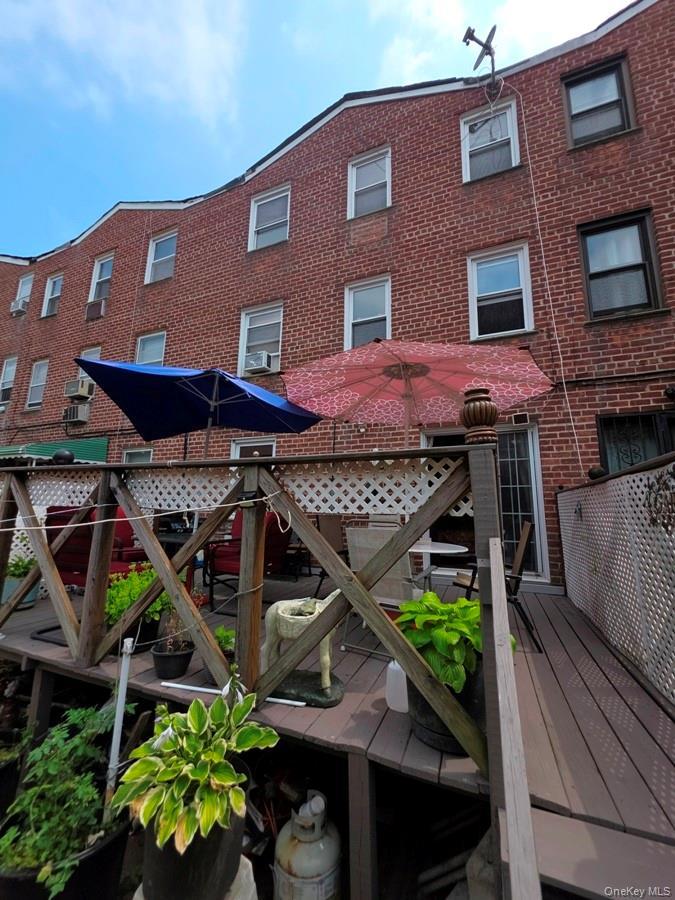 Single Family Schenck  Brooklyn, NY 11236, MLS-918102-22