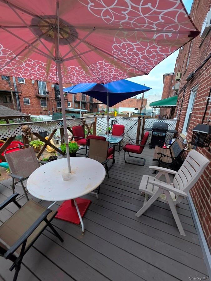 Single Family Schenck  Brooklyn, NY 11236, MLS-918102-23