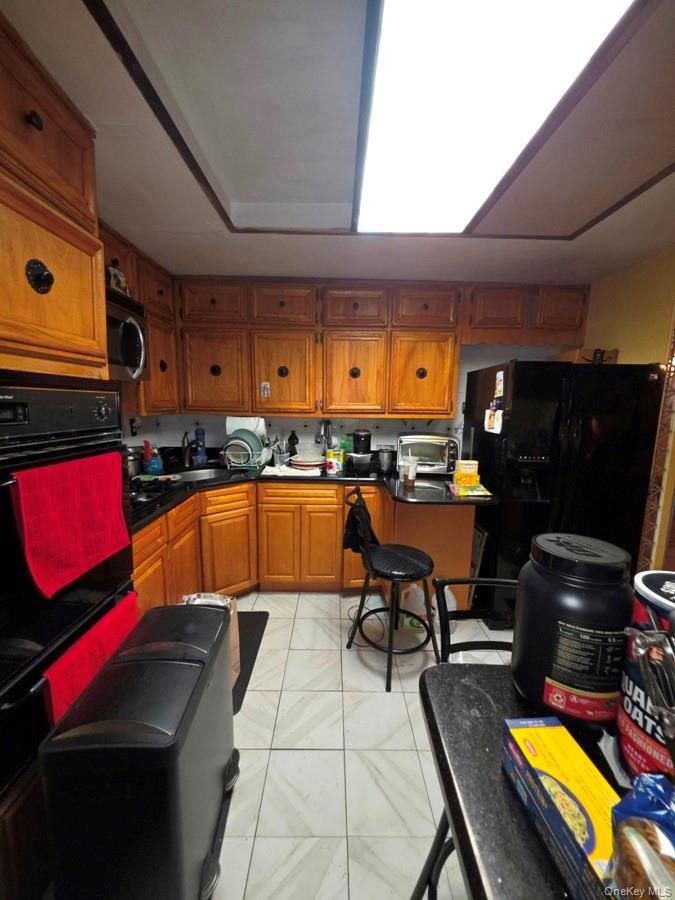 Single Family Schenck  Brooklyn, NY 11236, MLS-918102-8