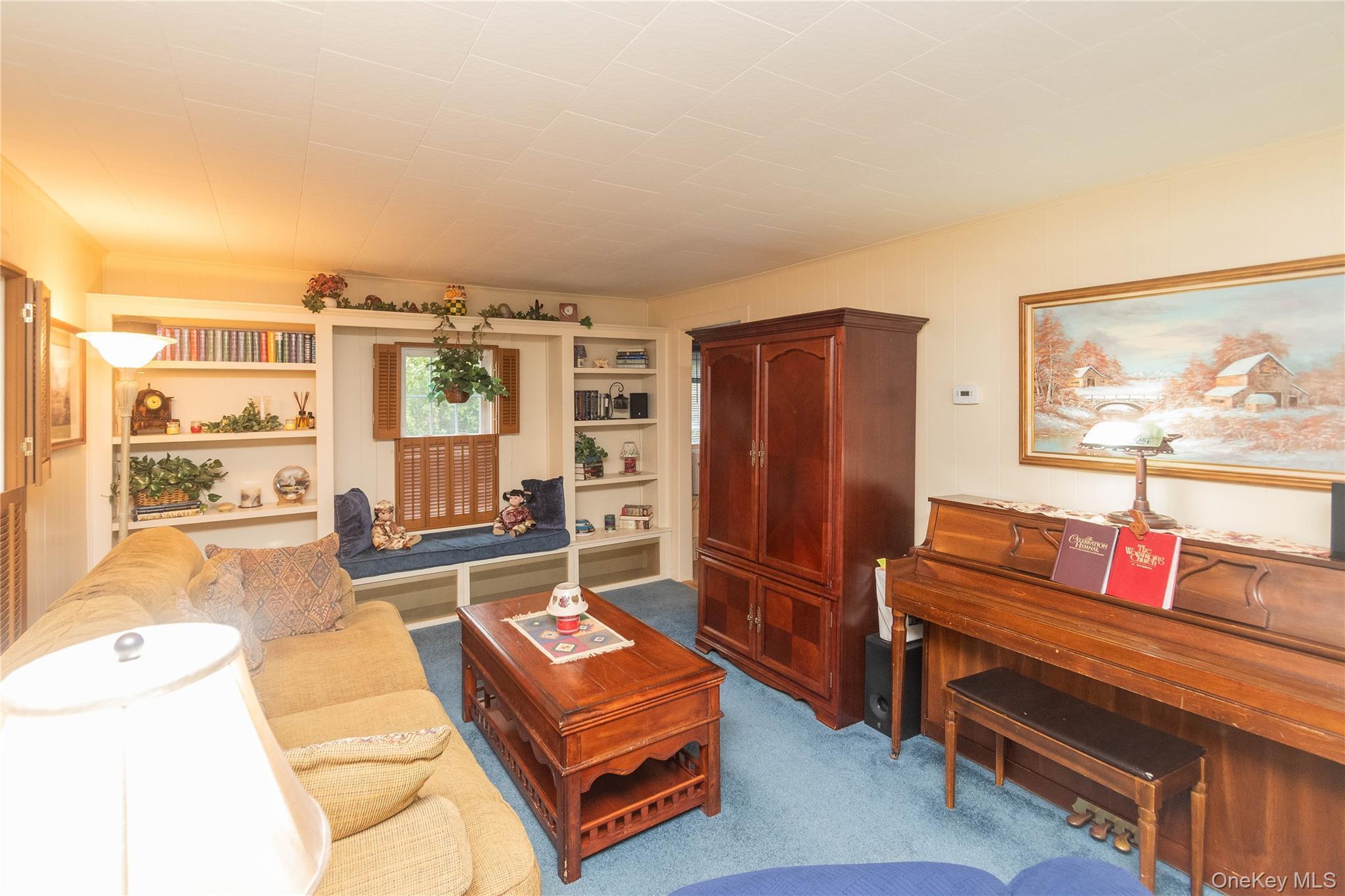 Single Family High  Ulster County, NY 12458, MLS-918118-10