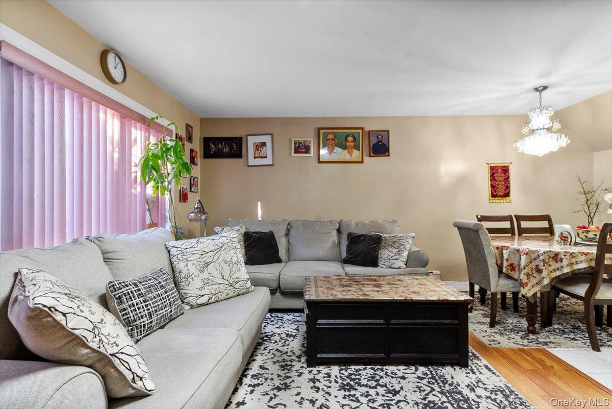 Single Family Boller  Bronx, NY 10466, MLS-918144-3