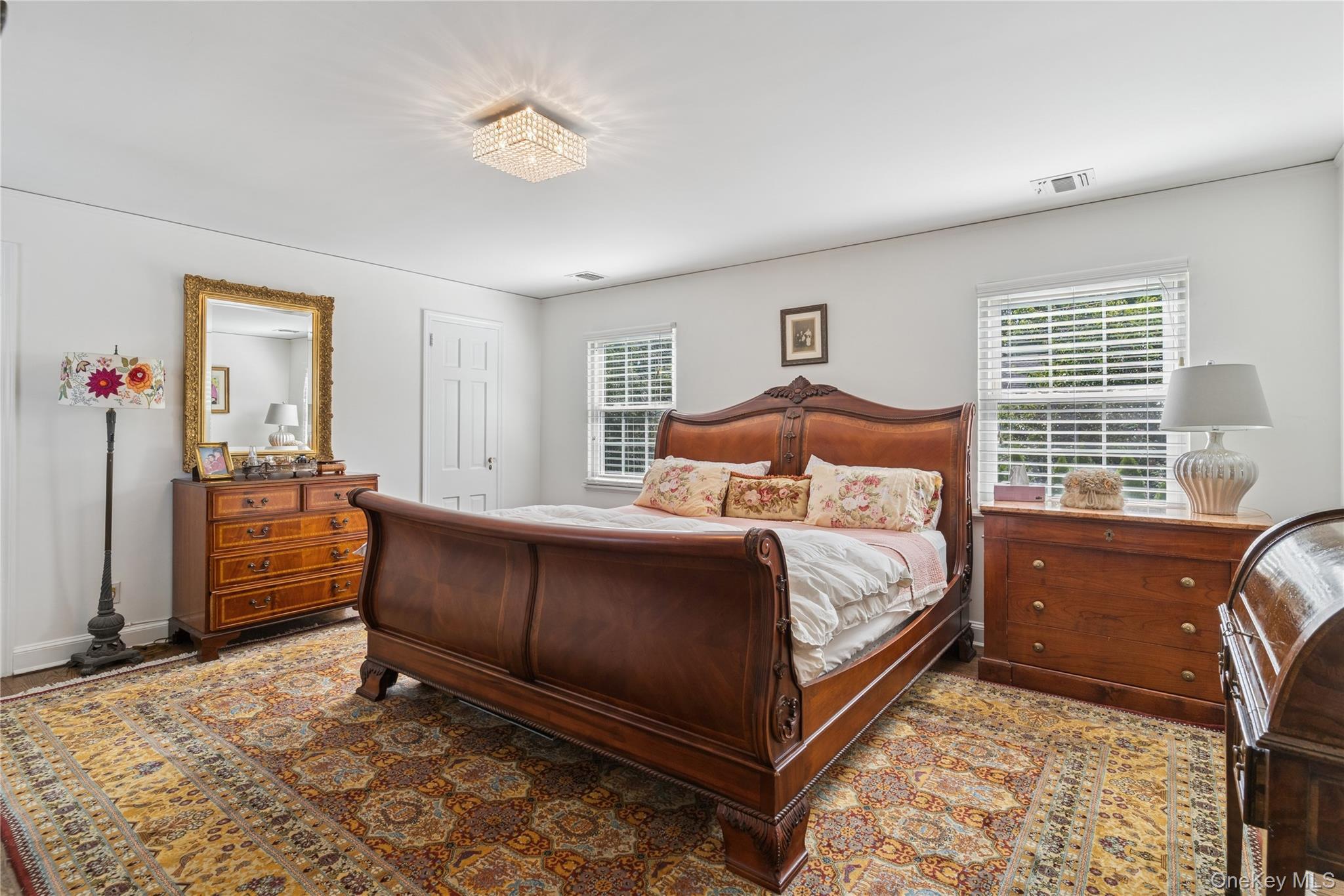 Single Family Kenwood  Nassau County, NY 11530, MLS-918154-12