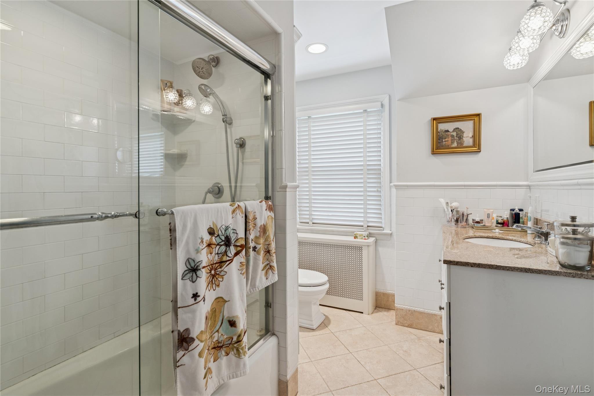 Single Family Kenwood  Nassau County, NY 11530, MLS-918154-15