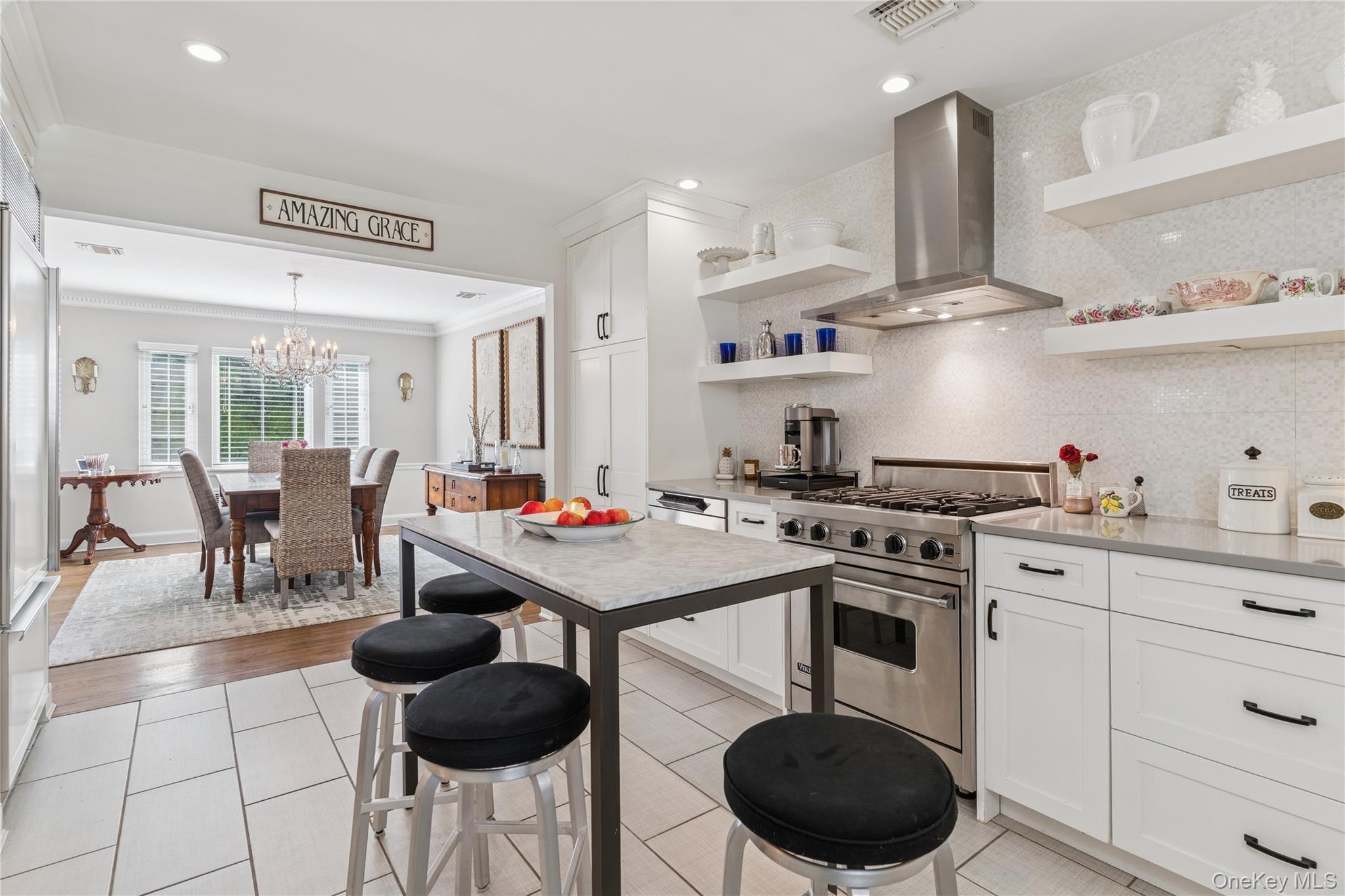 Single Family Kenwood  Nassau County, NY 11530, MLS-918154-9