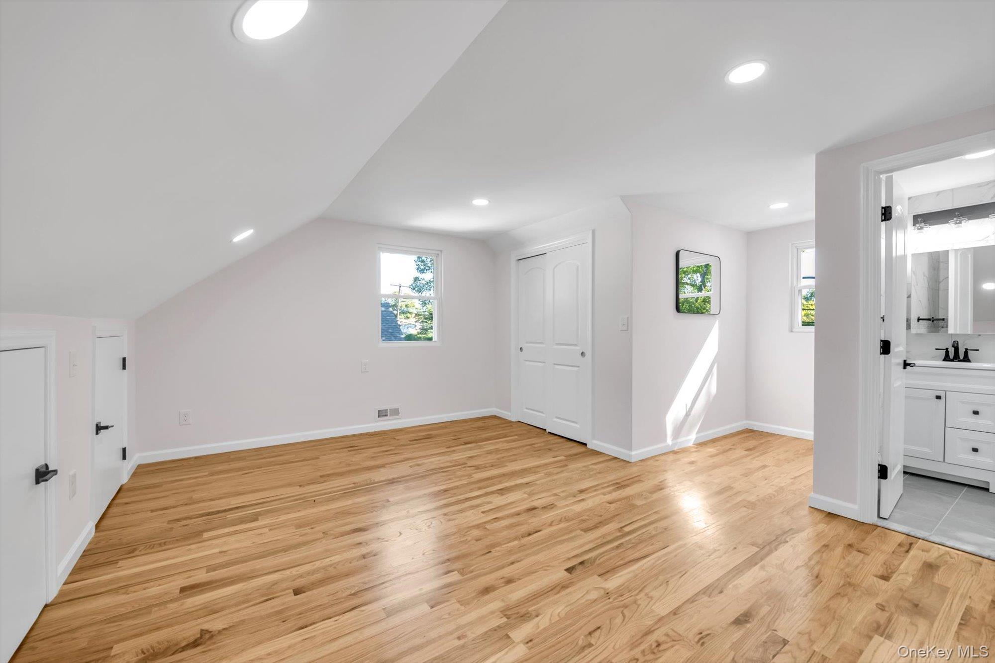 Single Family Union  Nassau County, NY 11557, MLS-918167-12