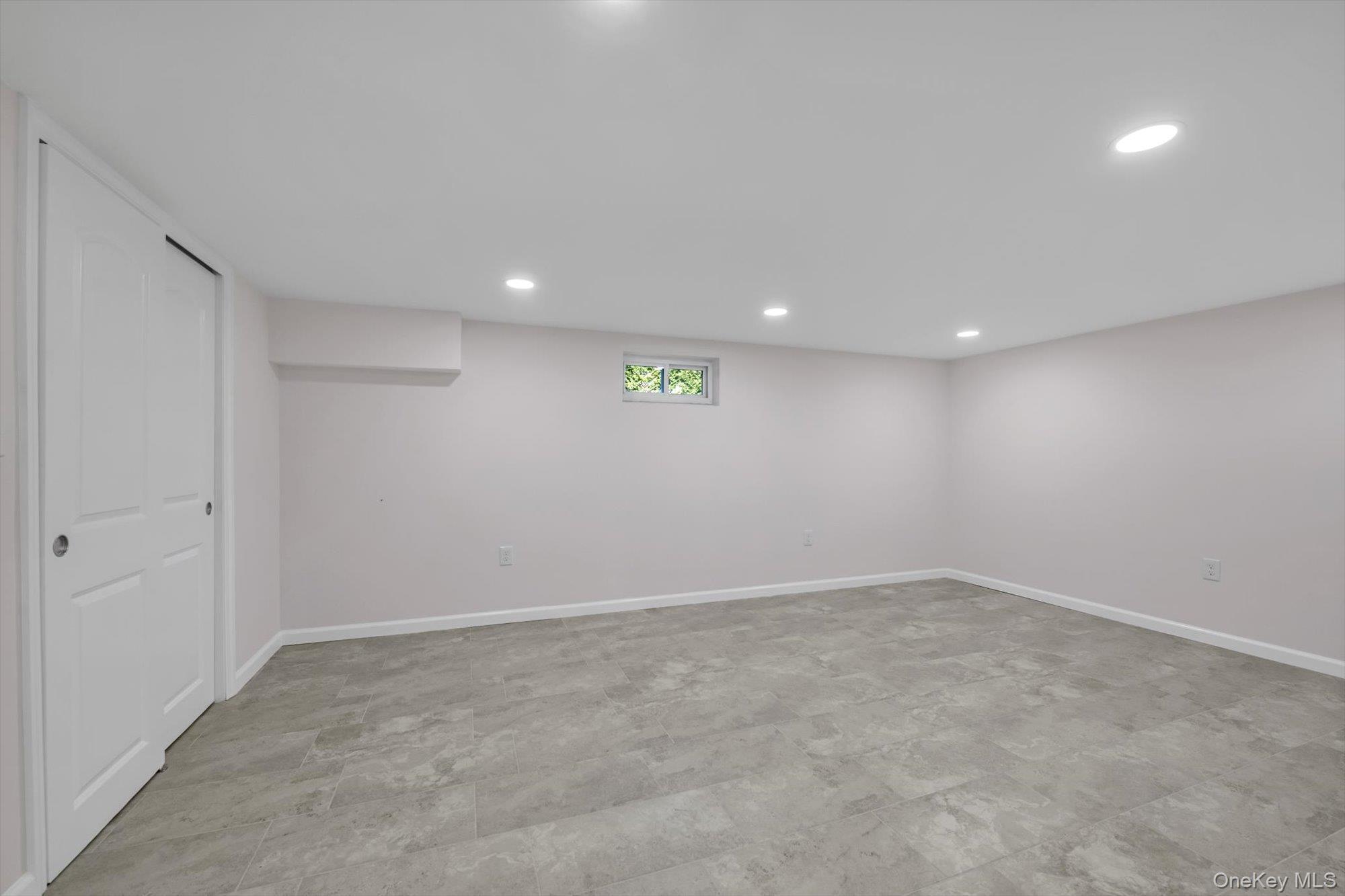 Single Family Union  Nassau County, NY 11557, MLS-918167-17