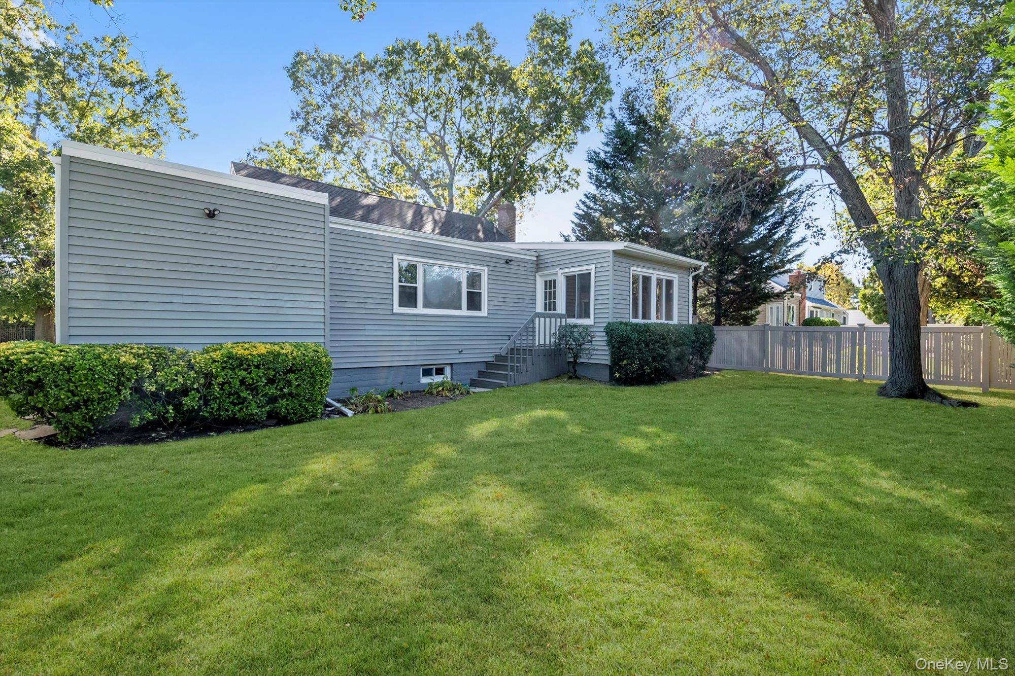 Single Family Union  Nassau County, NY 11557, MLS-918167-20