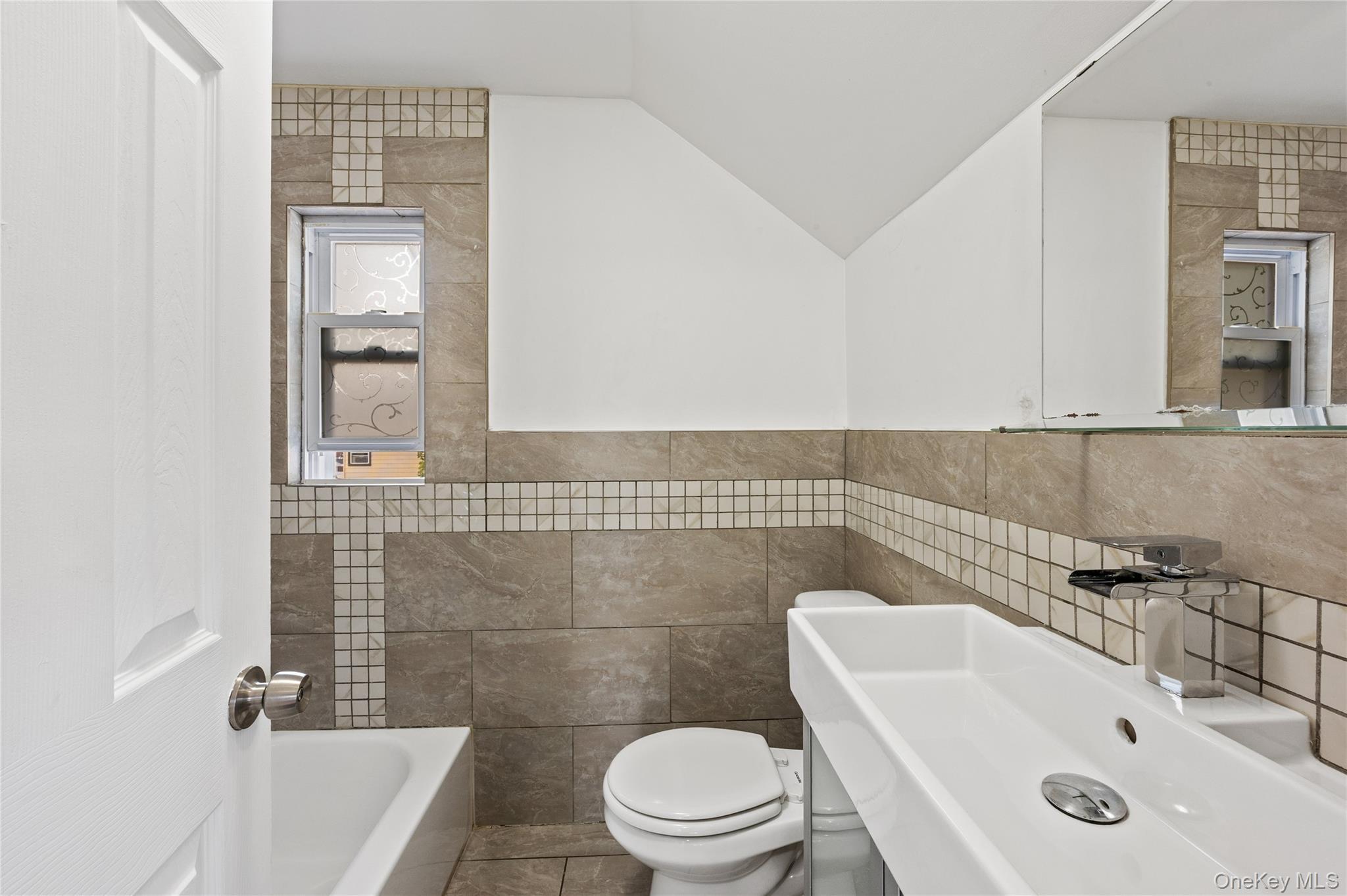 Single Family Botsford Nassau County, NY 11550, MLS-918170-21