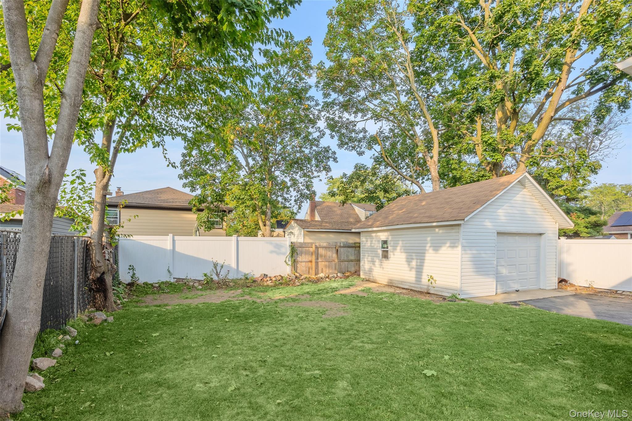 Single Family Botsford Nassau County, NY 11550, MLS-918170-6