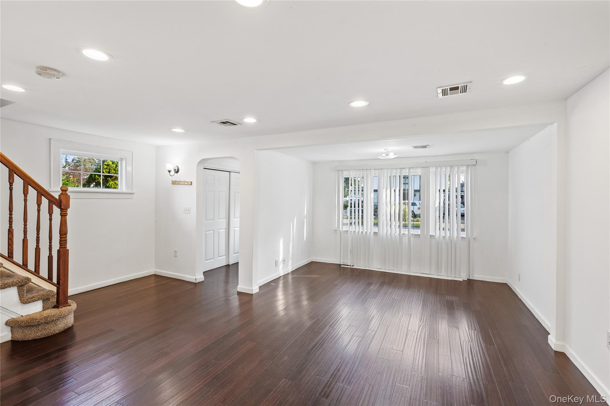 Single Family Botsford Nassau County, NY 11550, MLS-918170-7