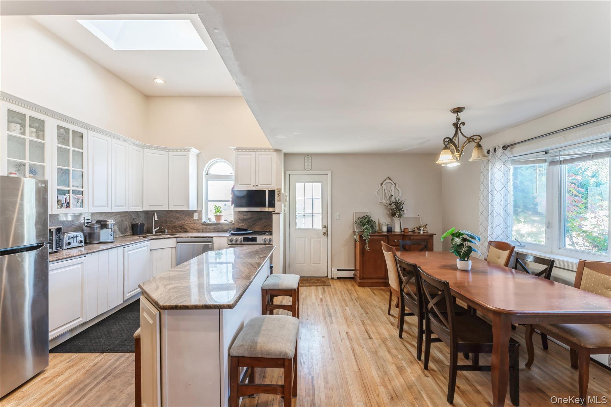 Single Family Windsor  Nassau County, NY 11714, MLS-918179-5