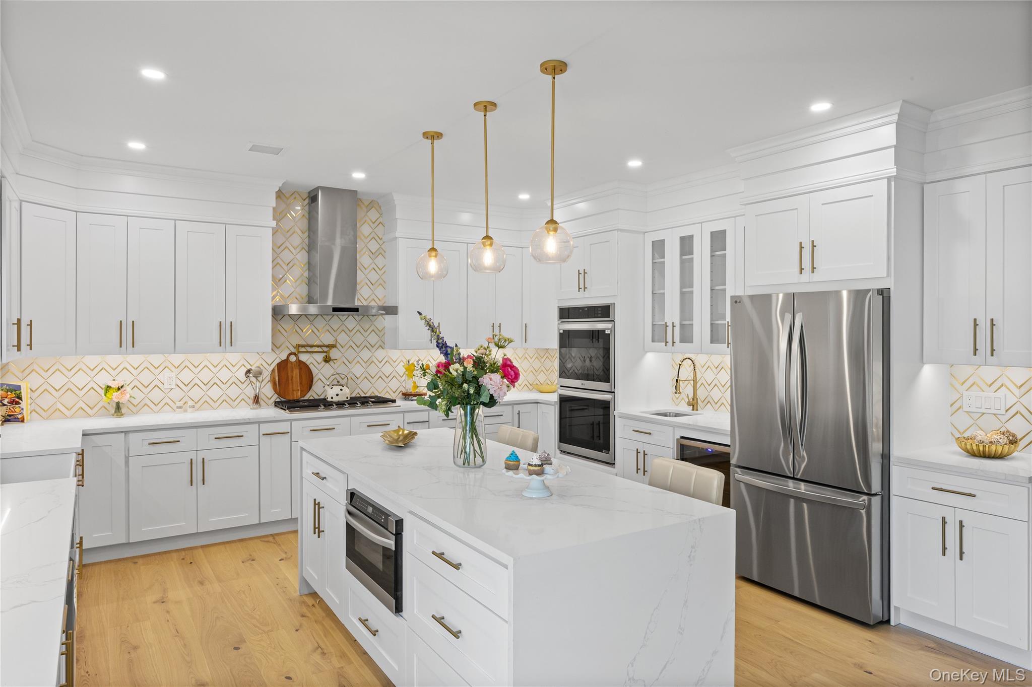 Single Family Crown Nassau County, NY 11590, MLS-918189-14