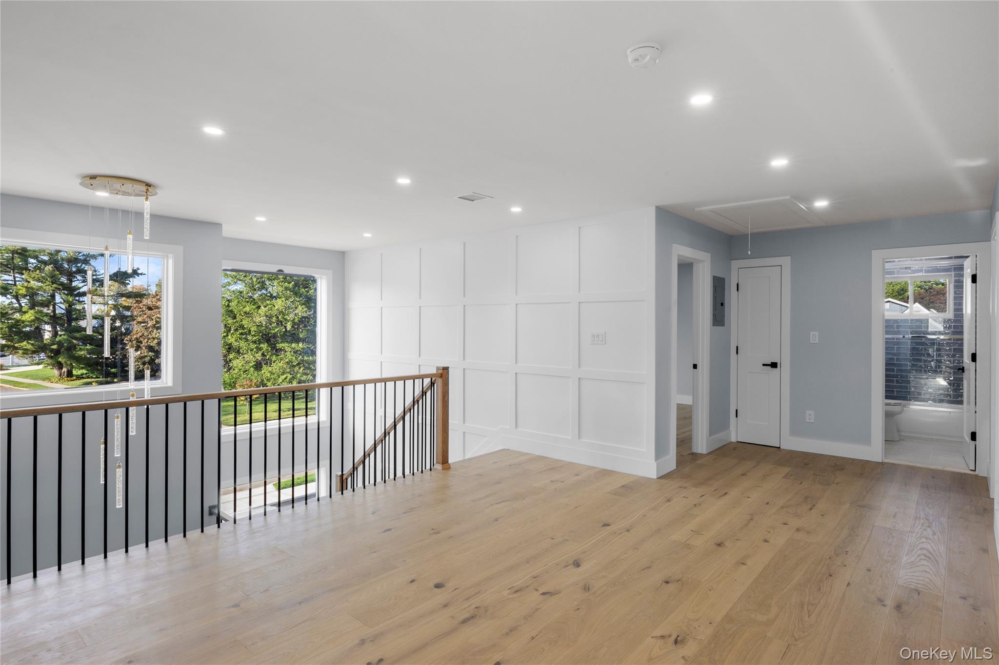 Single Family Crown Nassau County, NY 11590, MLS-918189-19