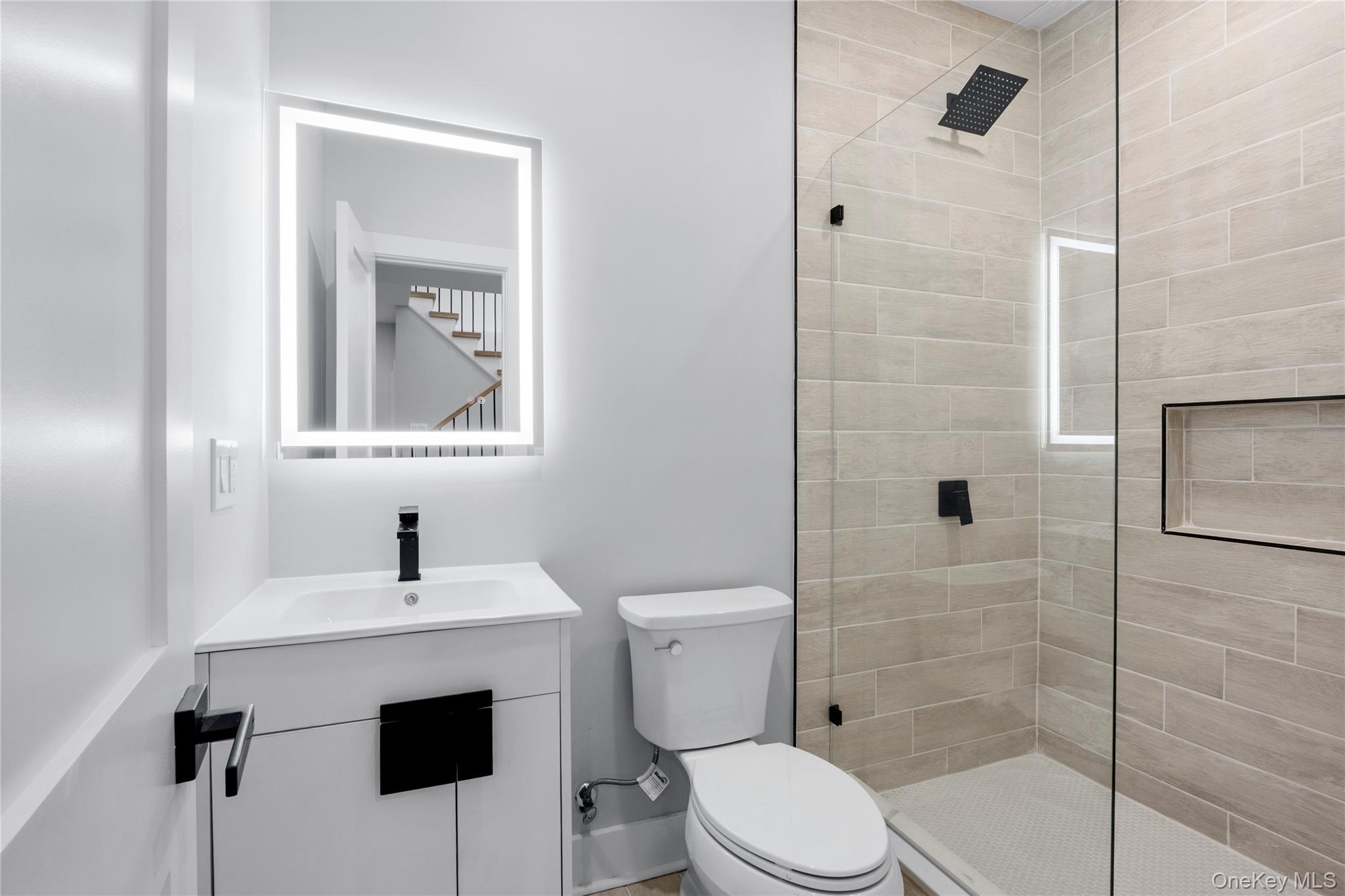 Single Family Crown Nassau County, NY 11590, MLS-918189-30