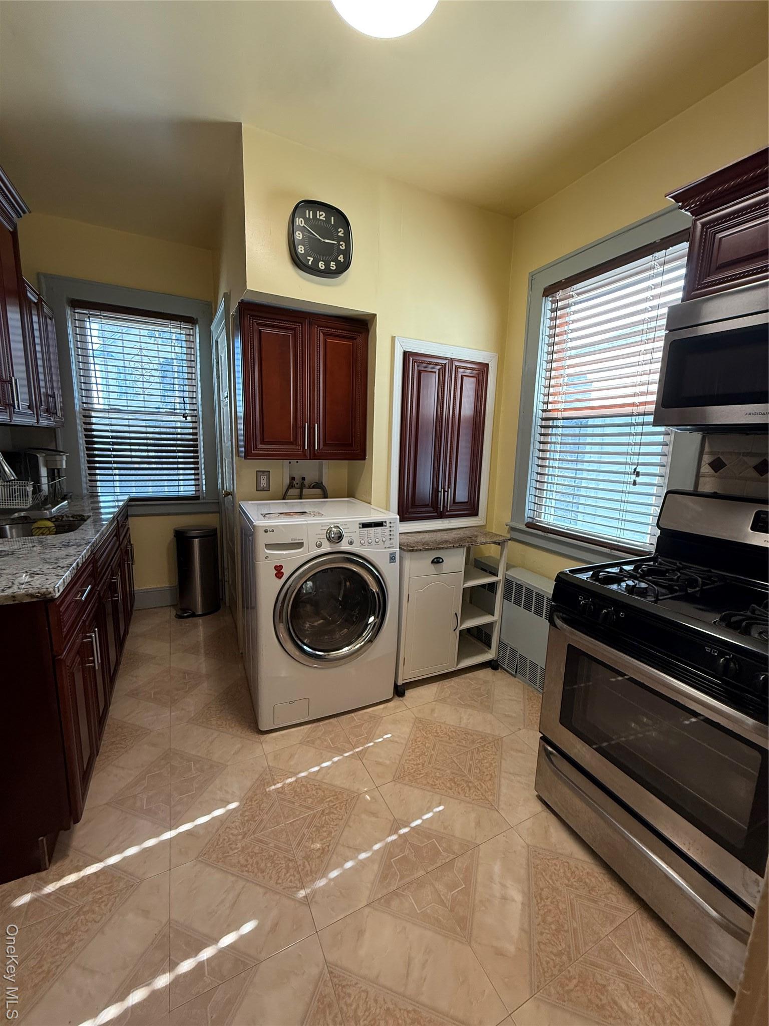 Single Family 126th  Queens, NY 11419, MLS-918201-10